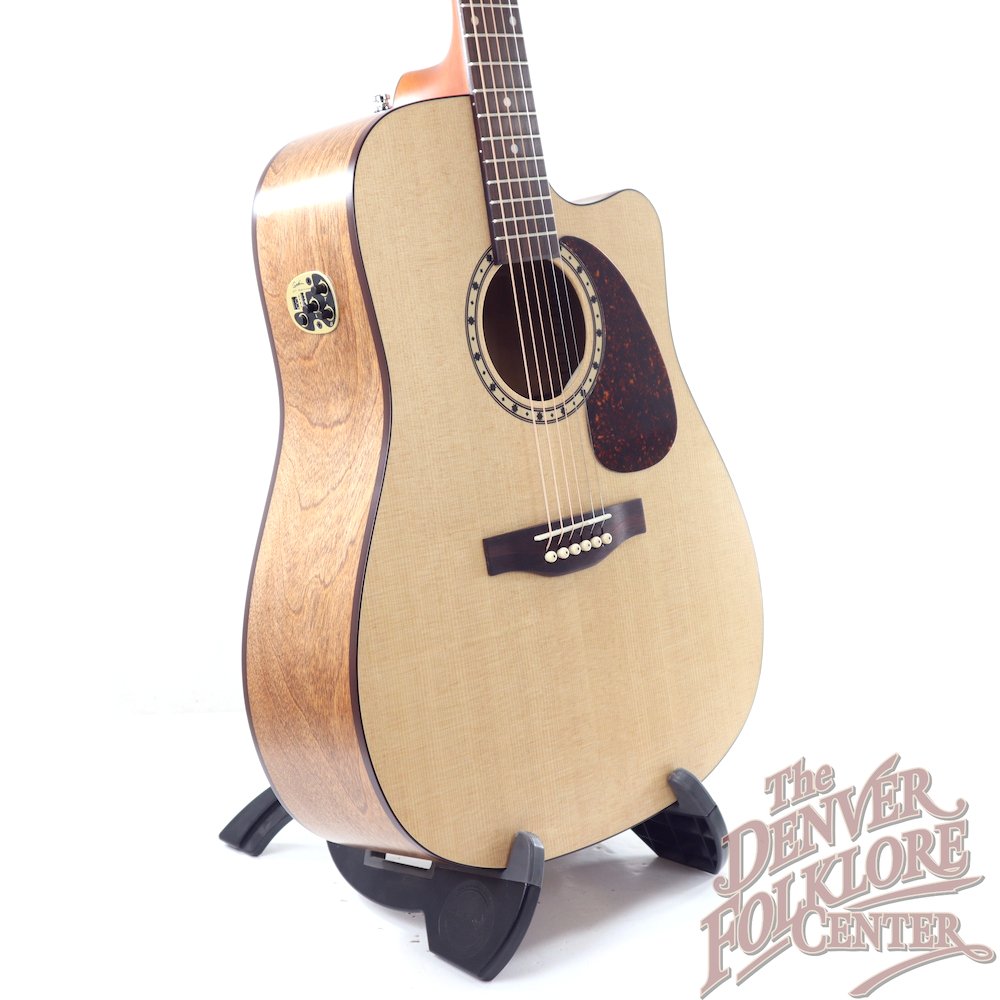 ギター simon&patrick luthier CWGT/EQConcertHall Simon & Patrick Cutaway GT Acoustic Electric Guitar - Cedar