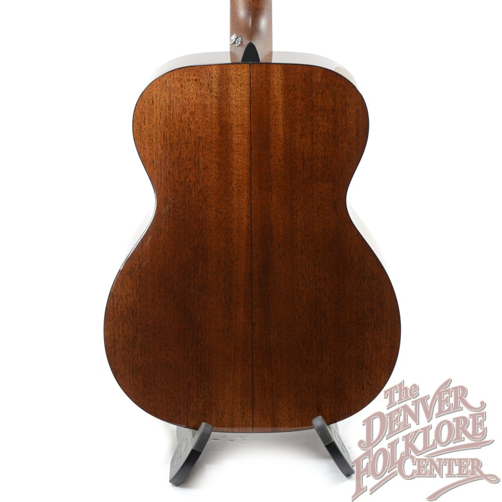 Martin OM-18e w/ L.R. Baggs Anthem