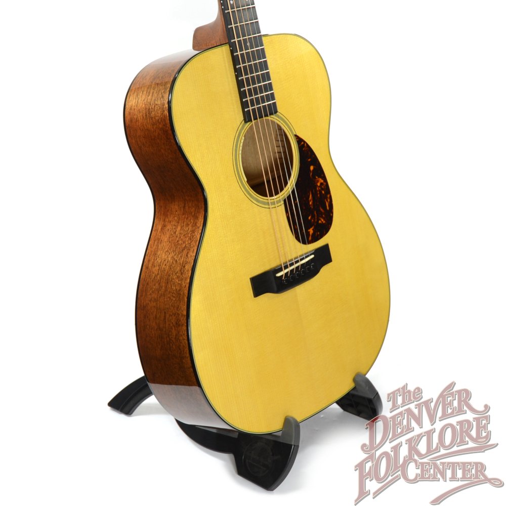 【美品】Martin D-18 Standard Lr.Baggs Anthem Acoustic Guitar Martin D-18 Standard with Lr. Baggs Anthem