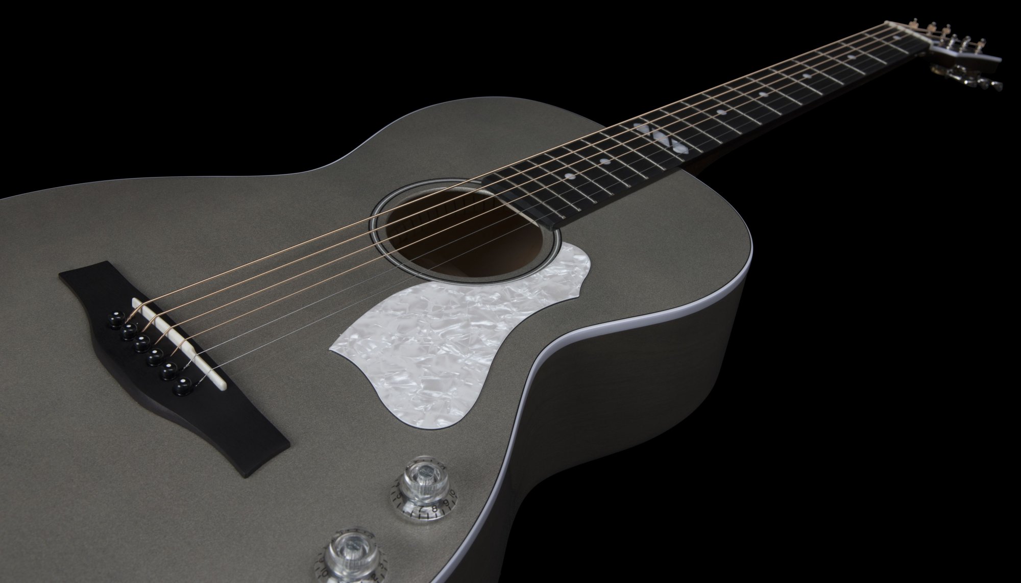 Godin Rialto JR Satina Gray HG Q-Discrete with Bag