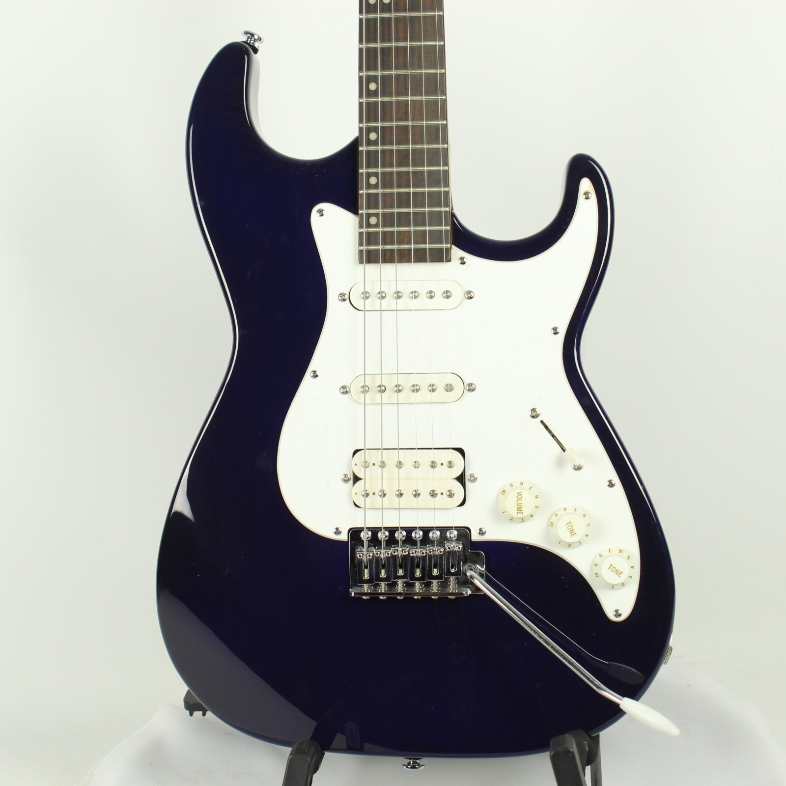 Greg Bennett MB-2 Electric Guitar, Navy Blue