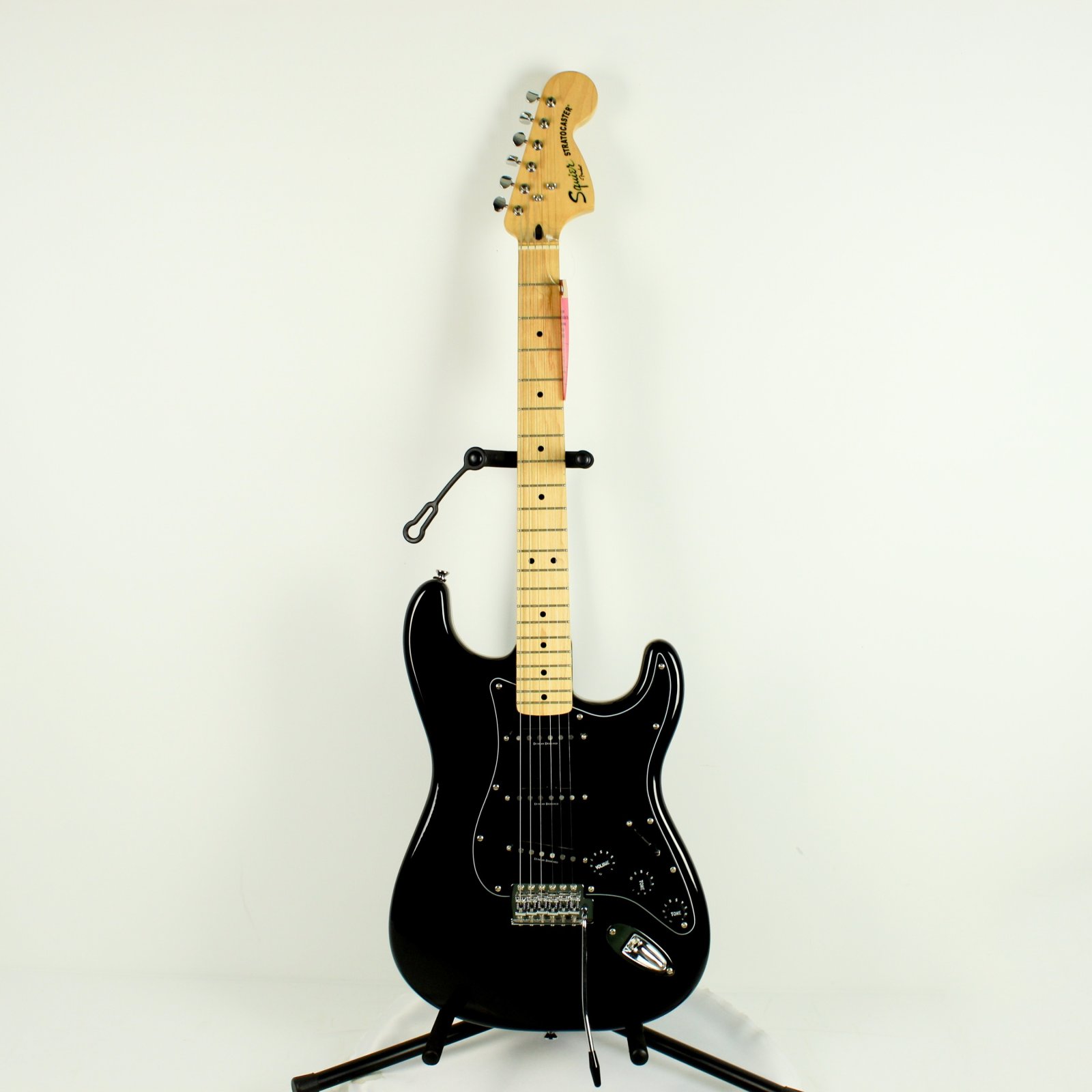 Squier Vintage Modified 70s Stratocaster, Black (USED)