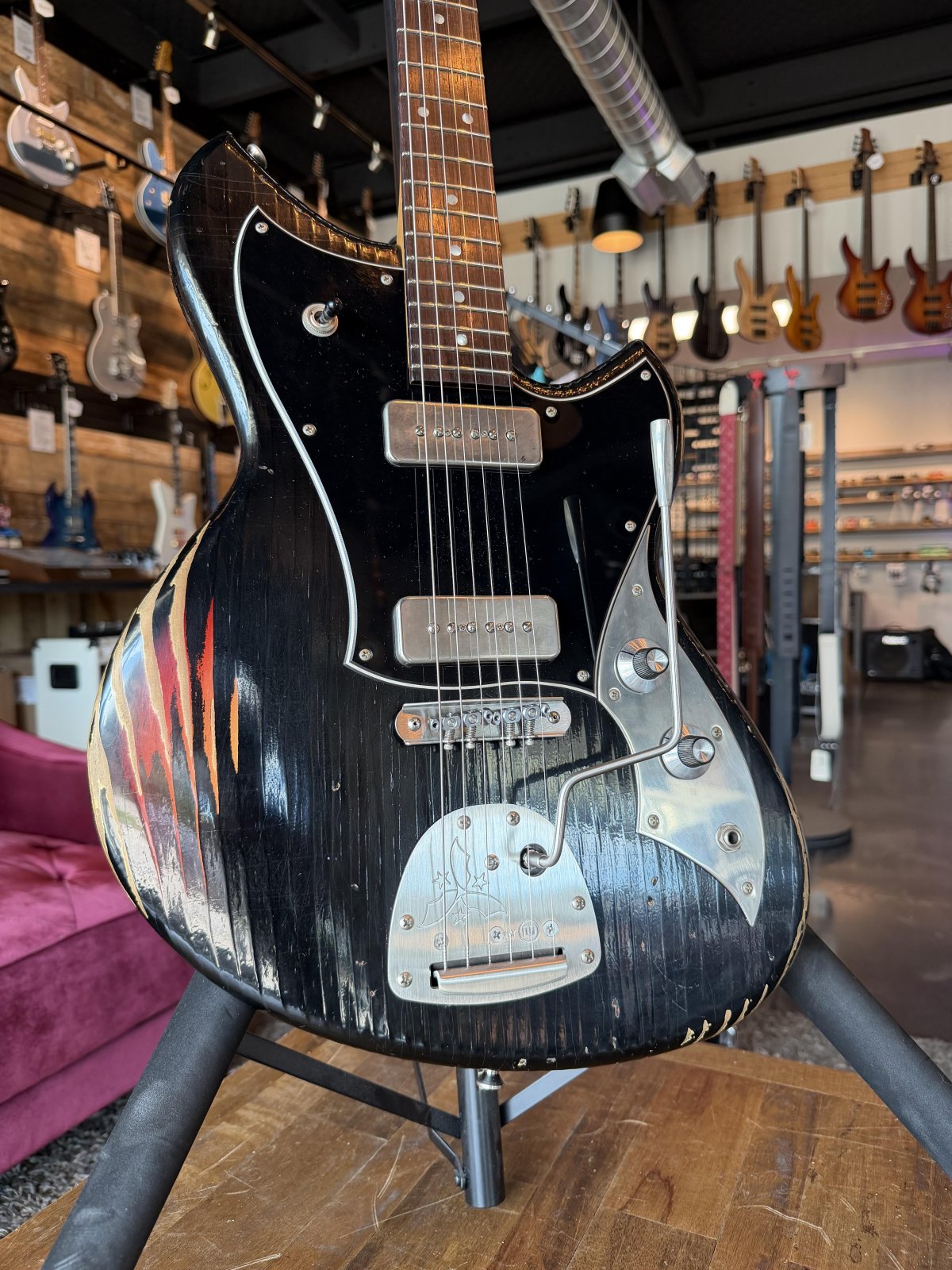 Novo Guitars
