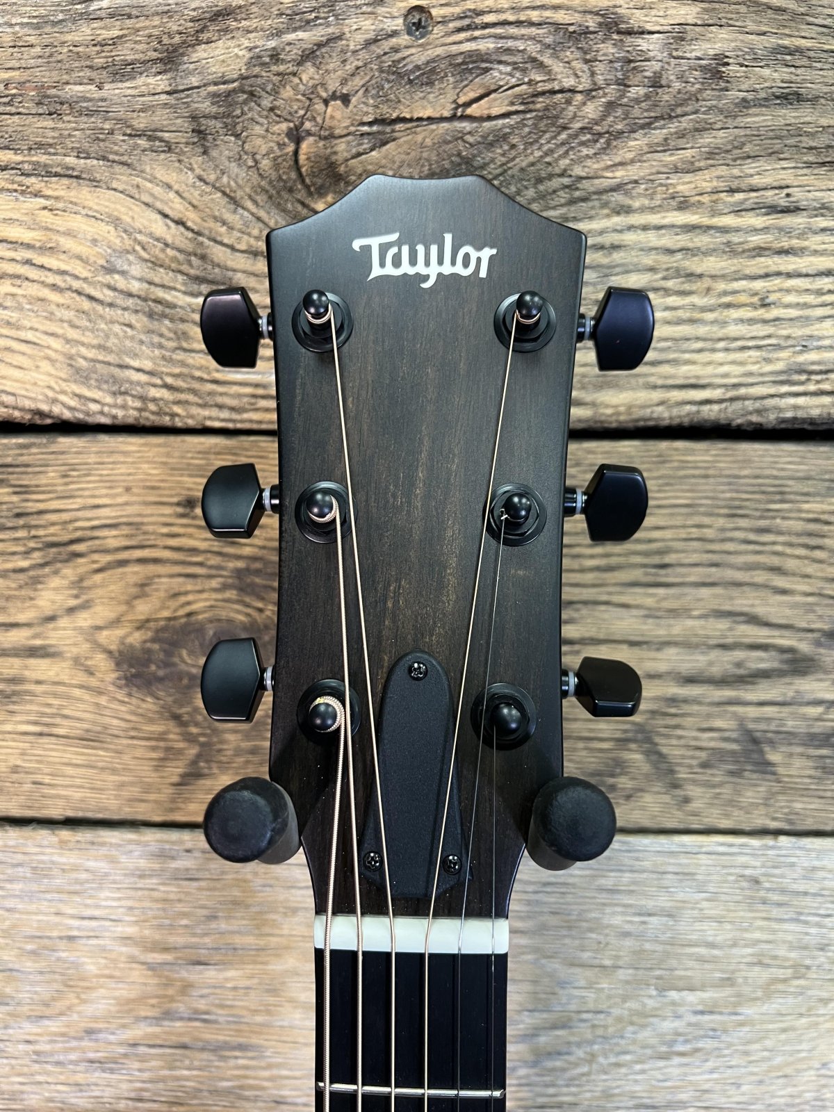 Taylor 214ce DLX LTD Trans Blue - 887766119258