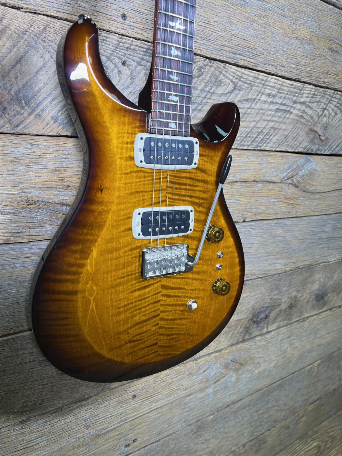 ギター Prs custom24 amber 2002 PRS Custom 24 Amber – Moze Guitars