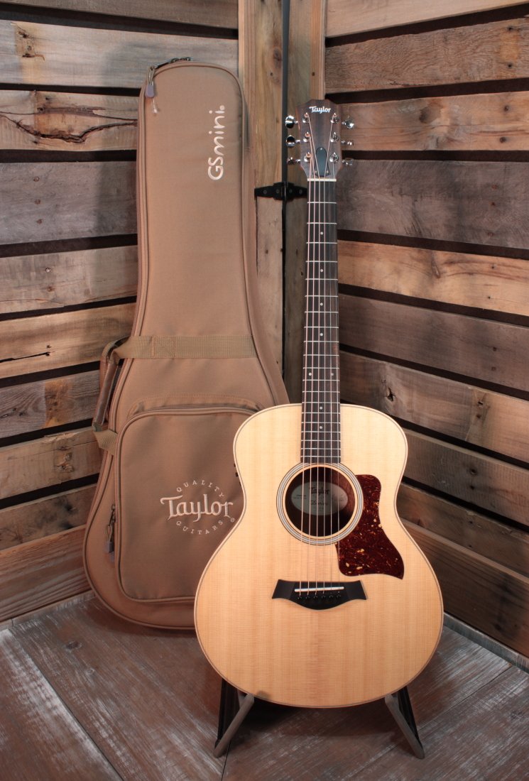 ギター Taylor GS Mini Sapele Taylor GS Mini-e Quilted Sapele LTD Acoustic/Electric Guitar with