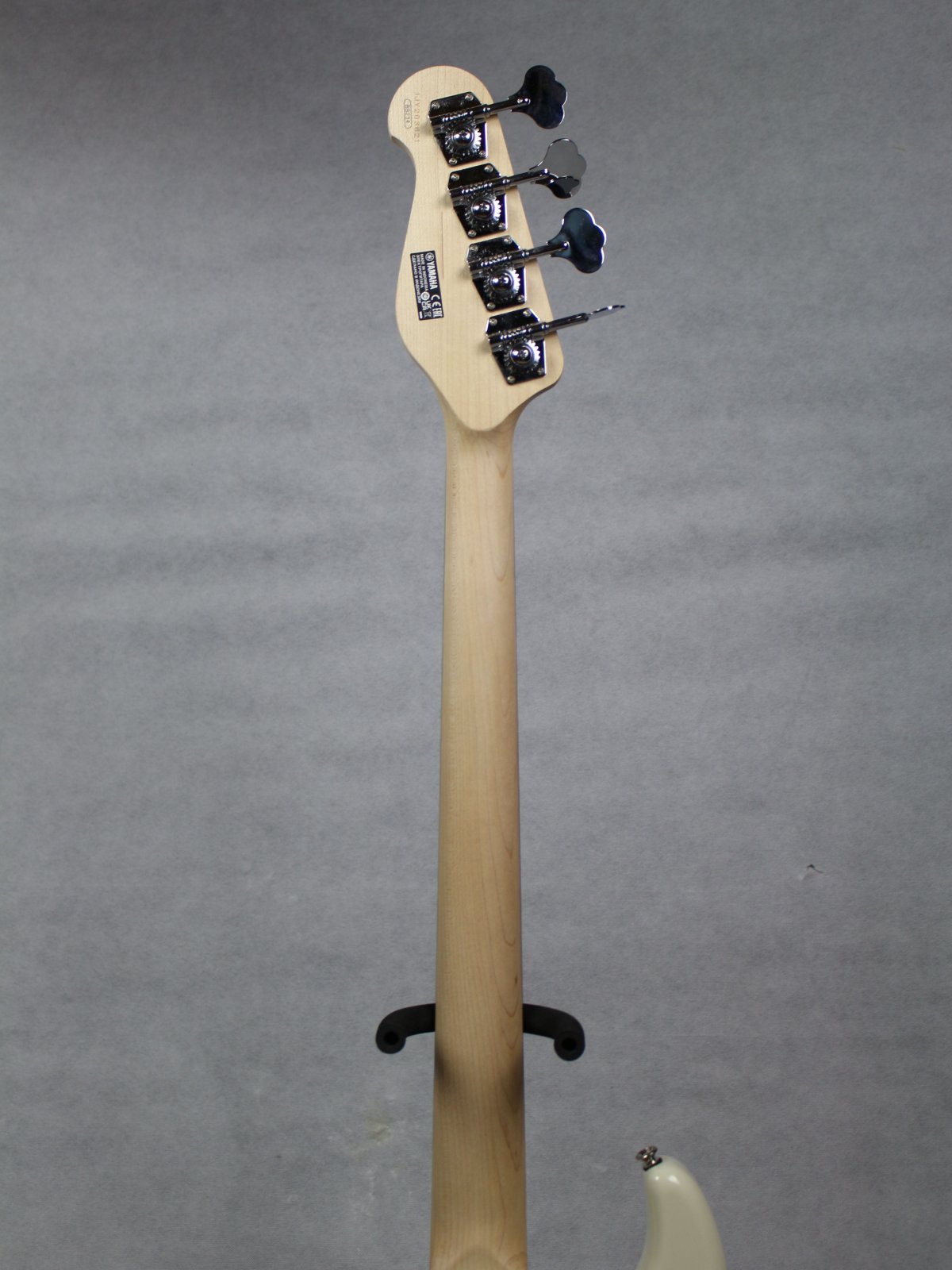 Yamaha BB234 Electric Bass Guitar Vintage White - 889025113052