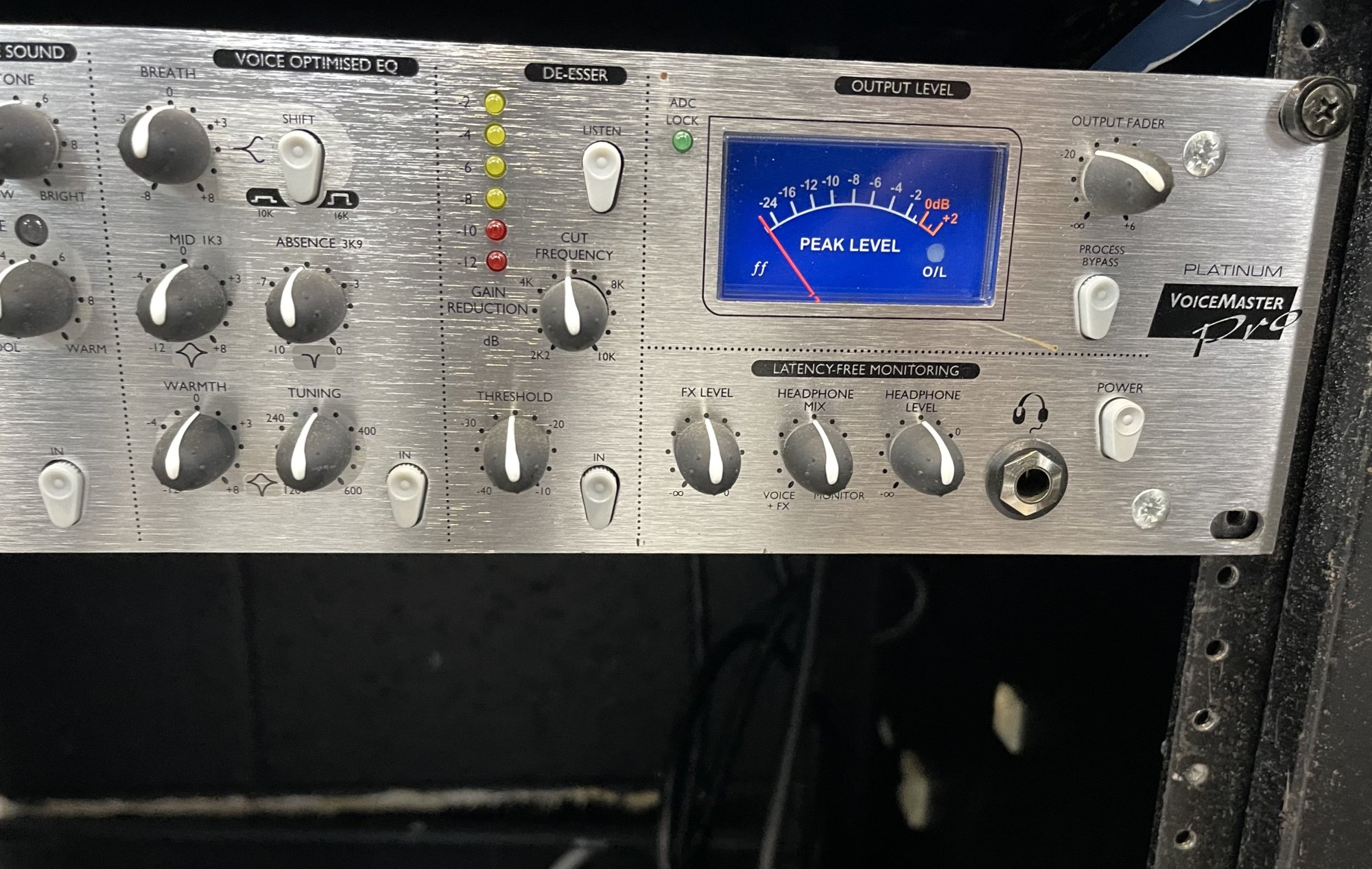 Focusrite Platinum VoiceMaster Pro Channel Strip - 022530033012
