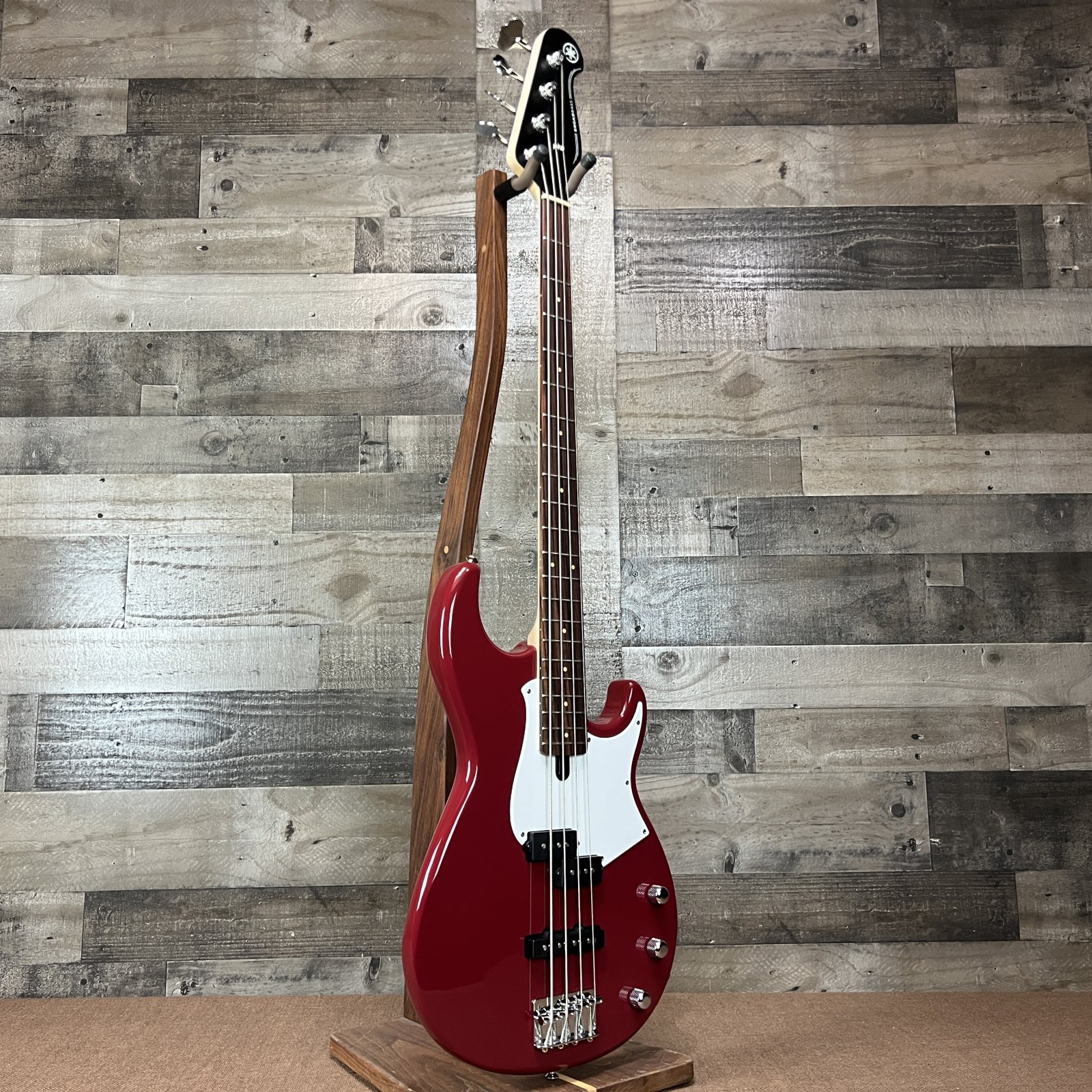 Yamaha BB234 Bass Guitar - Raspberry Red - 889025113045