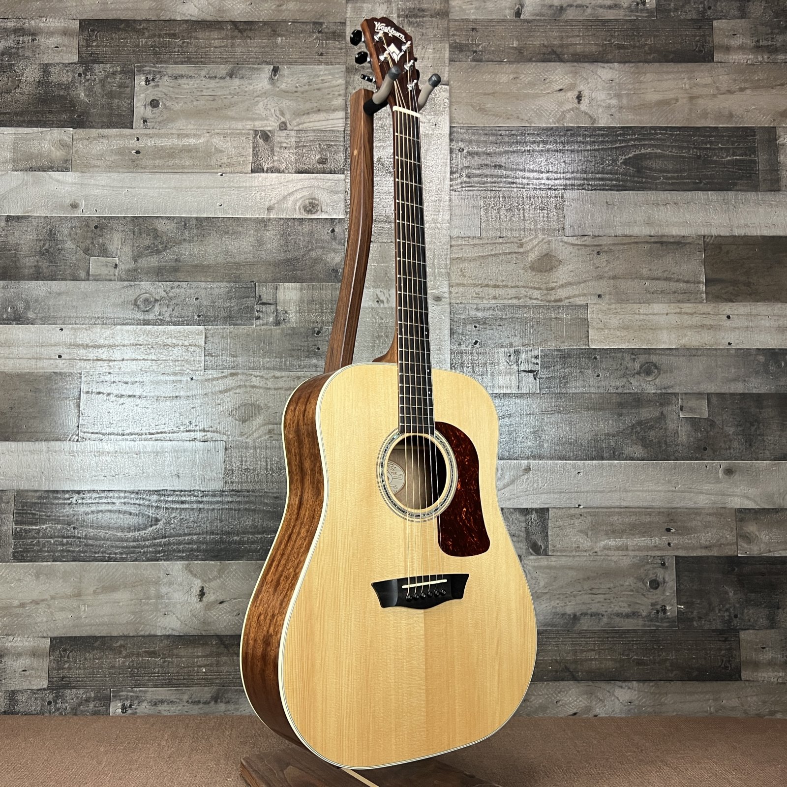 Contemporary Classic Guitar  (海外版DVD) Contemporary Classic Guitar (海外版DVD)