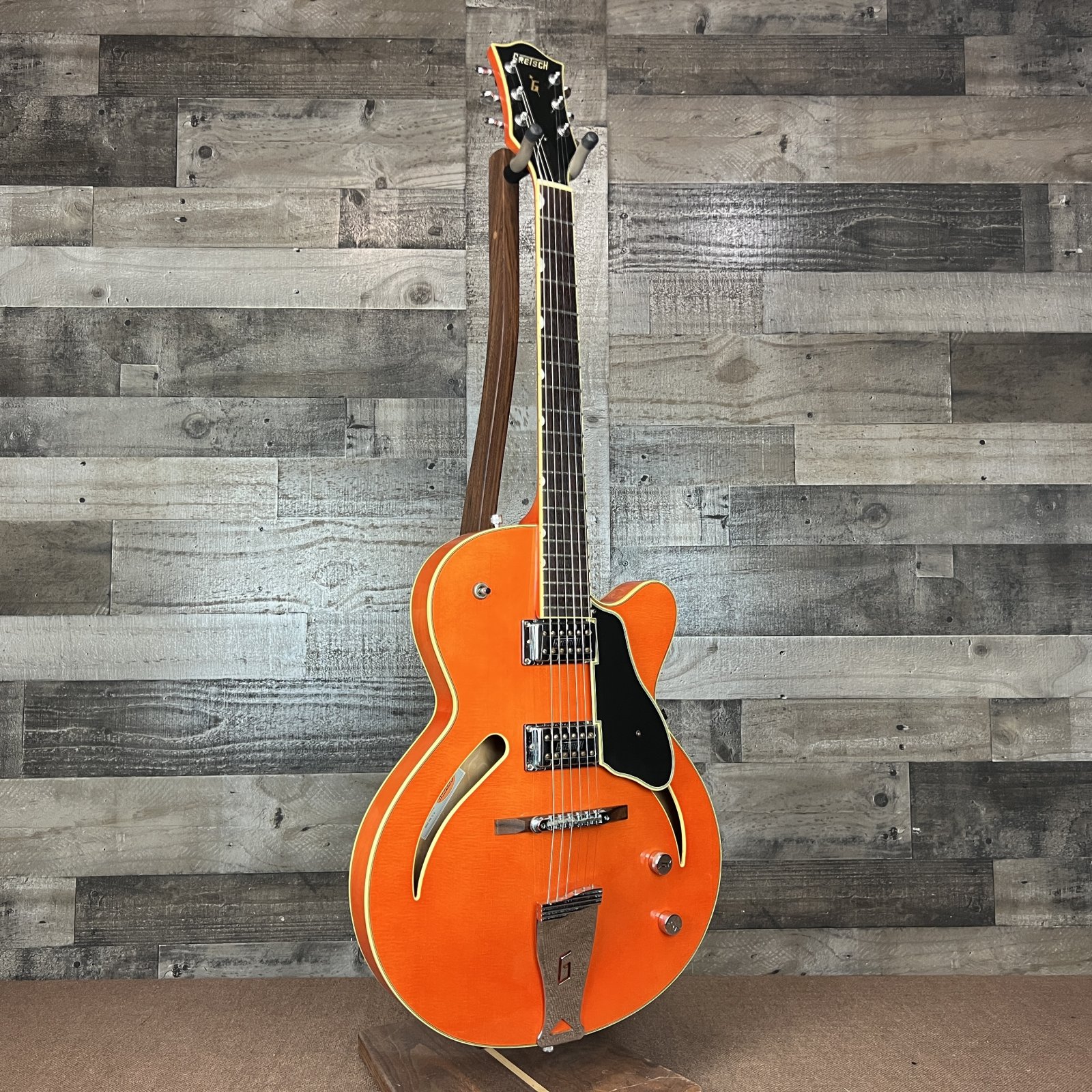 ELECTRIC GUITARS