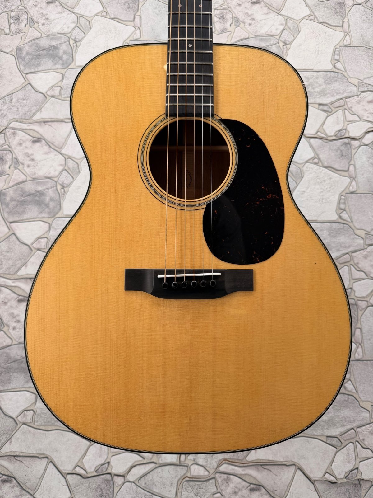 Martin 000-18 2025 Mahogany Acoustic Guitar with Case