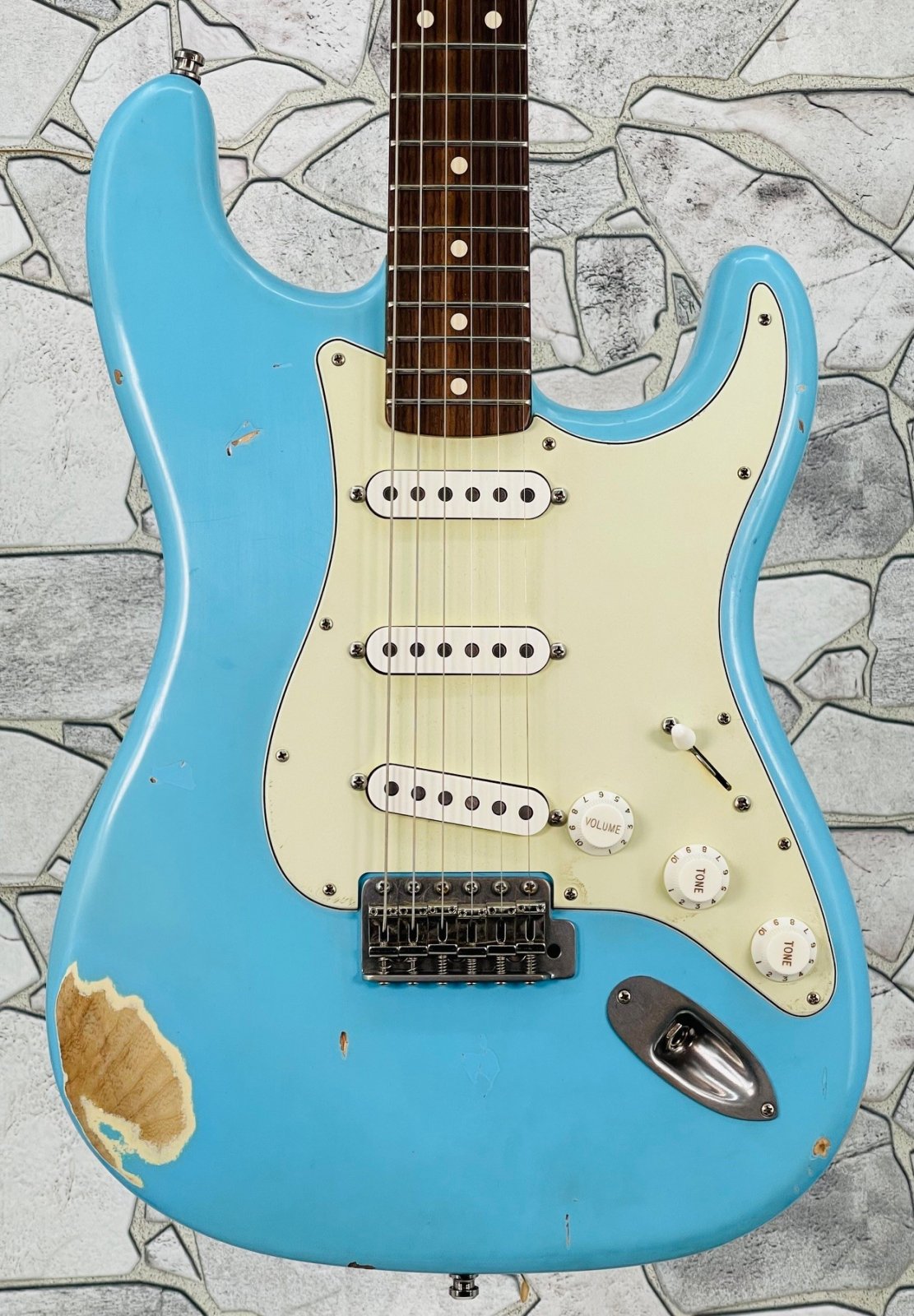 Nash S-63 in Sonic Blue Lightly Relic'd with Case in Excellent Condition 