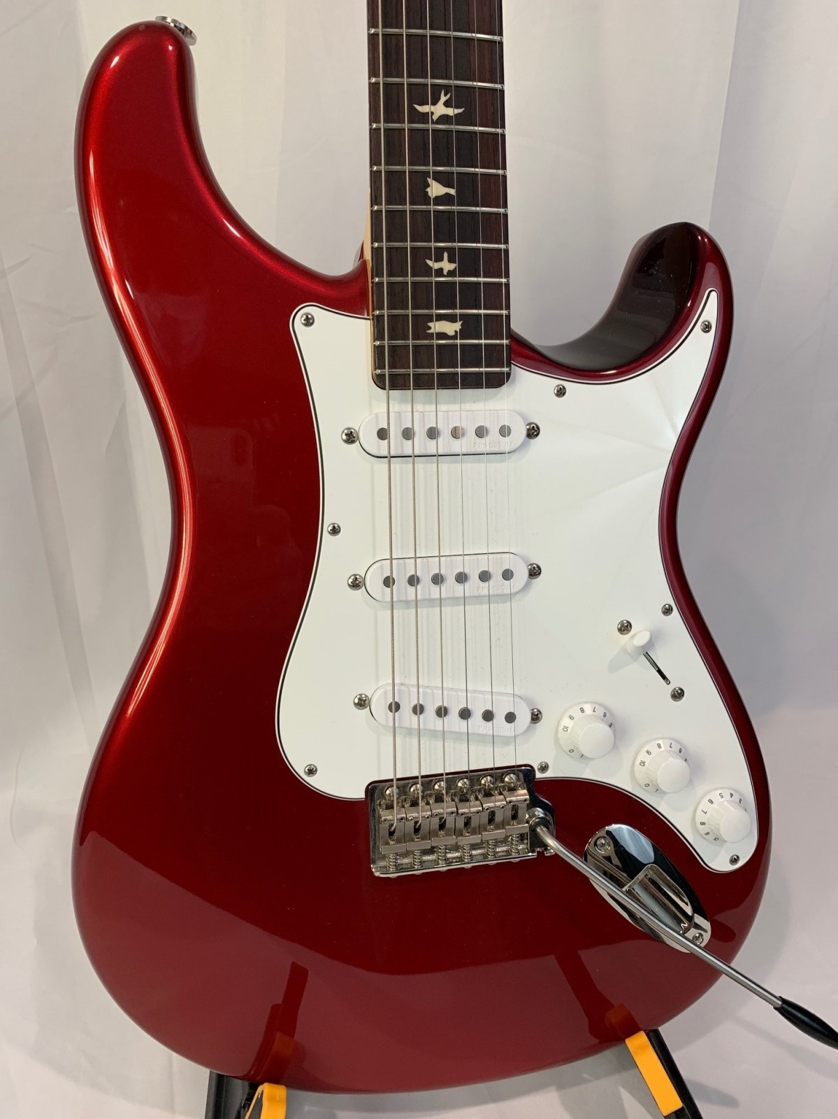 Silver sky used top