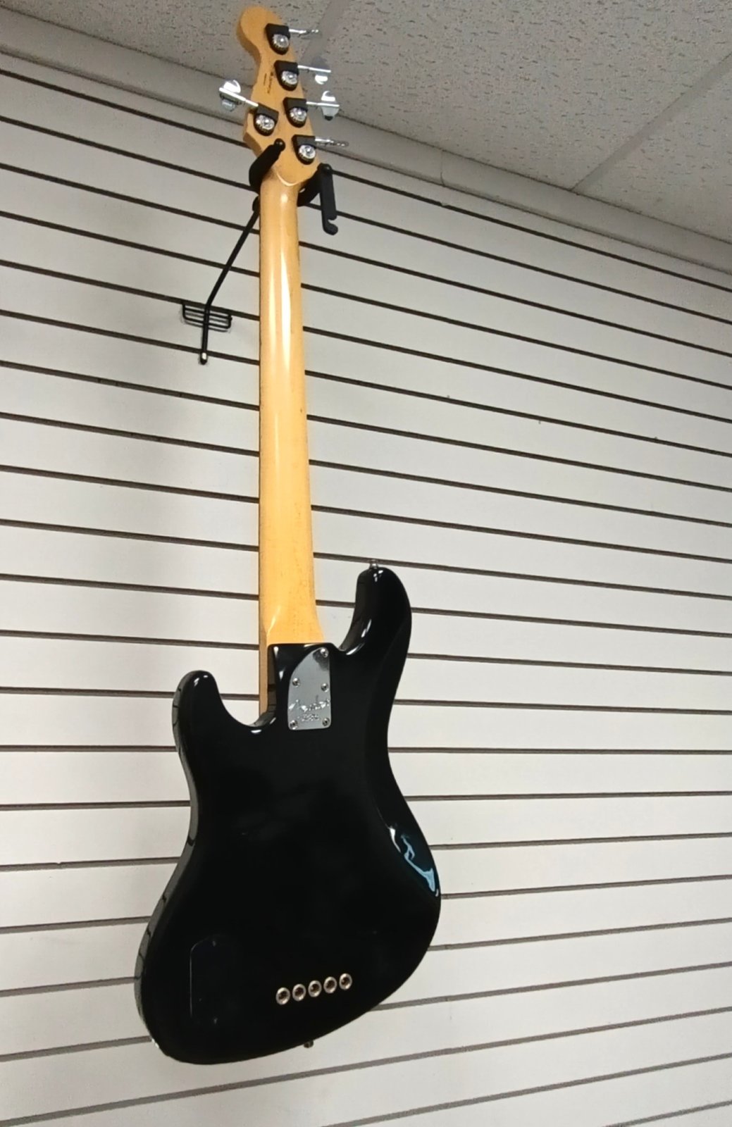 Used 2002 Fender American Deluxe Jazz Bass V RW Black w