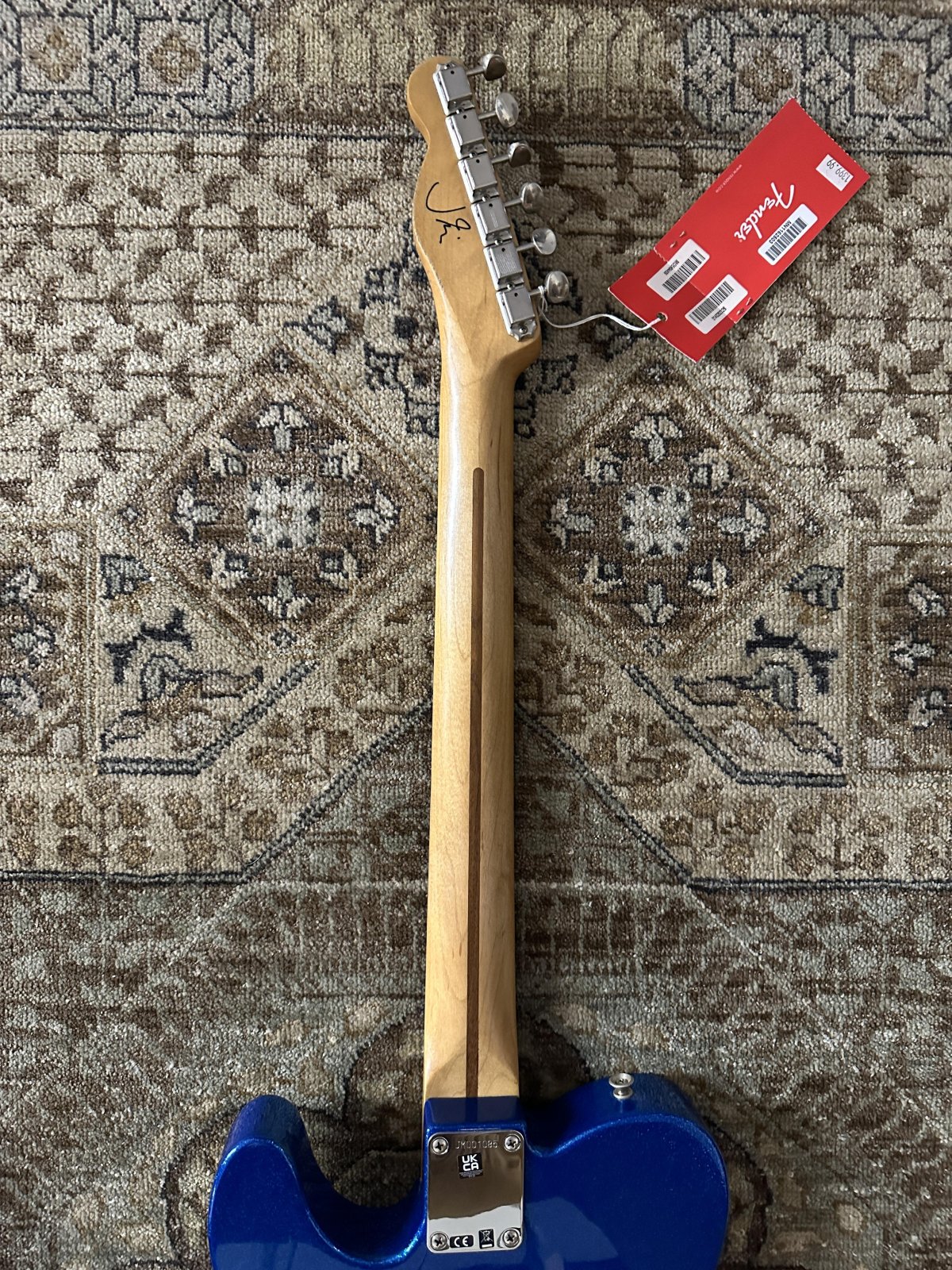 Fender Signature Series J. Mascis Telecaster in Blue Sparkle