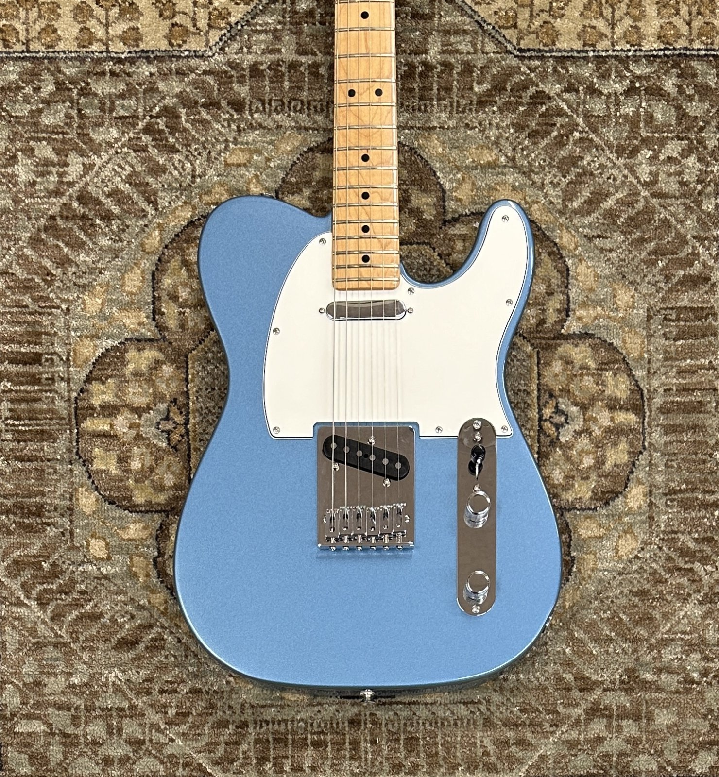 やまFender Player Telecaster Fender Player Series Telecaster Maple Fingerboard Limited