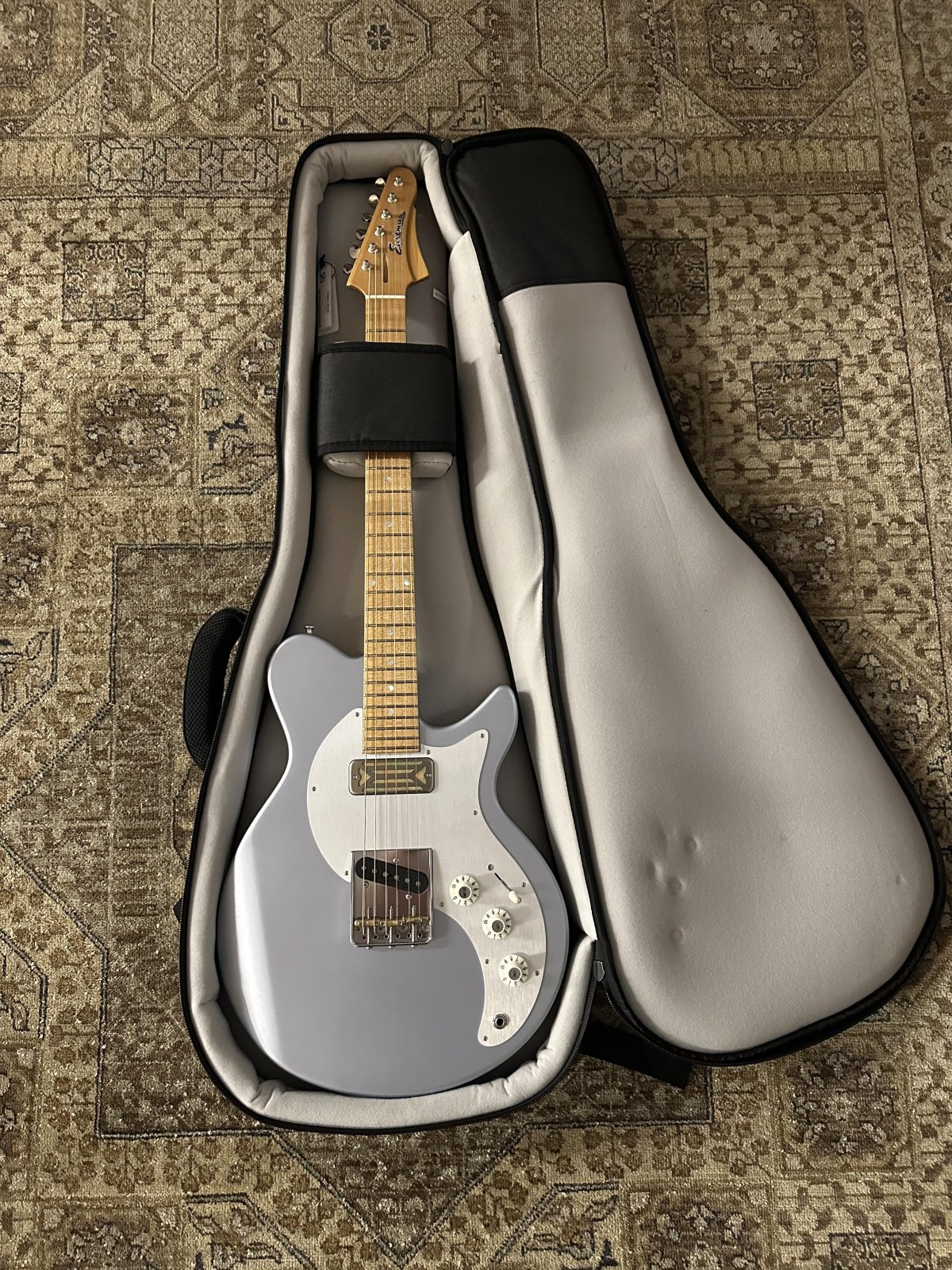 Eastman Fullertone FT-SC'52-IBM Electric Guitar in Ice Blue