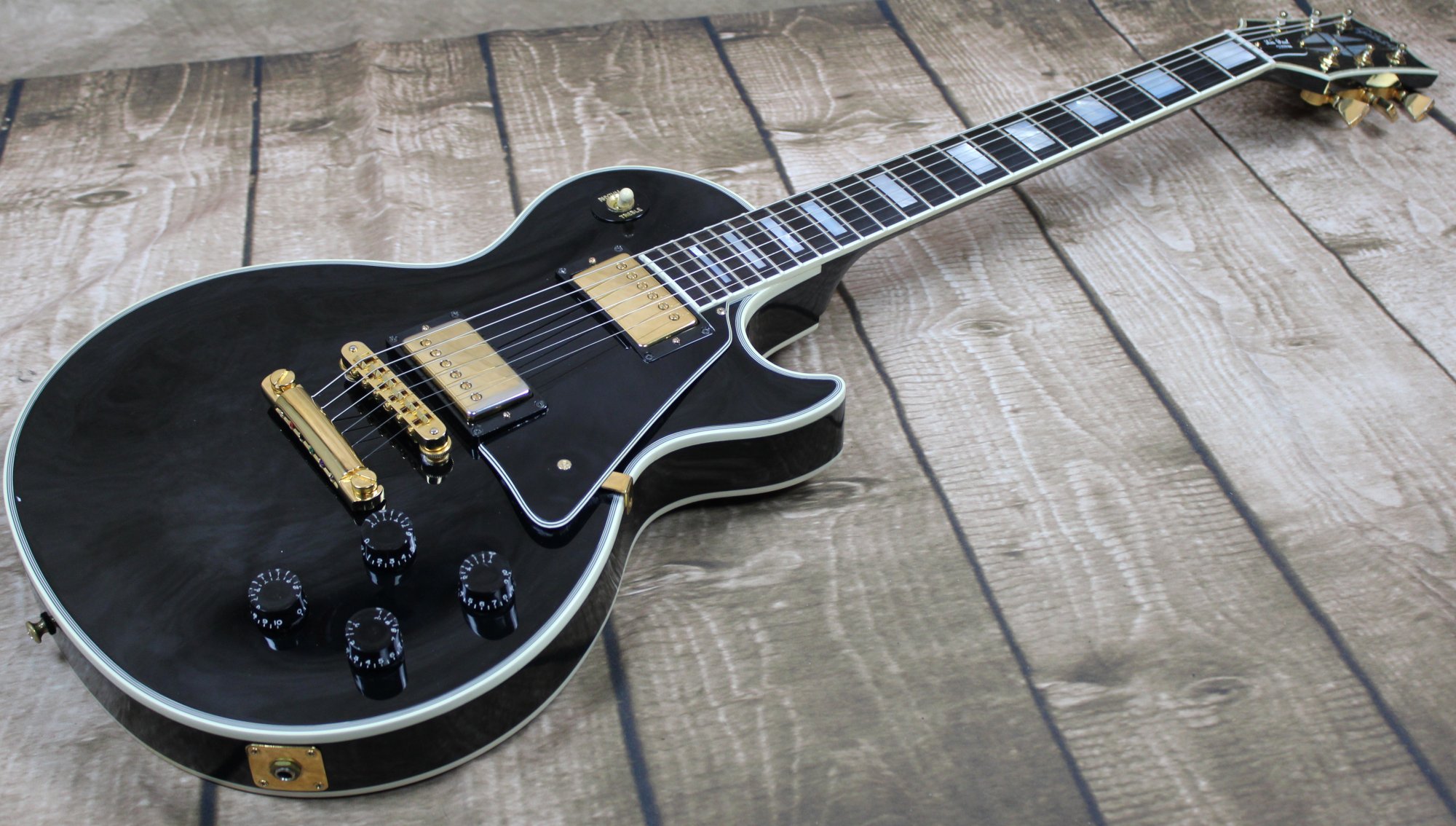 1987 Gibson Les Paul Custom - Black w/ Original Chainsaw