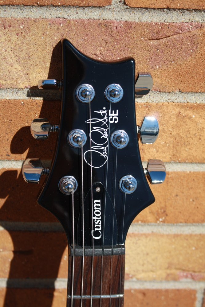 PRS SE Custom 22 Semi-Hollow-Black Gold Sunburst