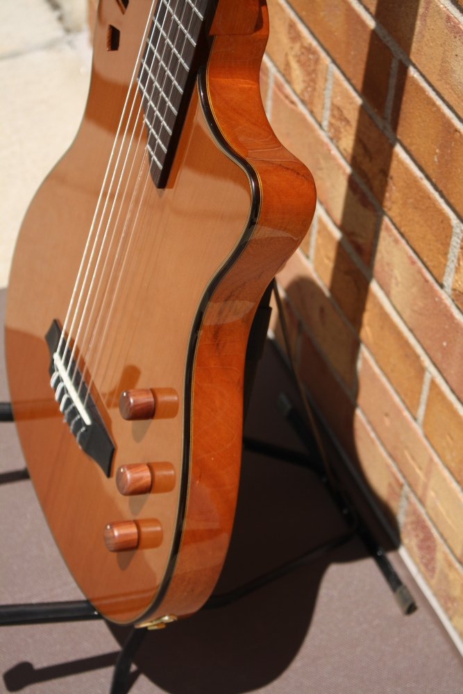 Cordoba Stage-Traditional-Cedar