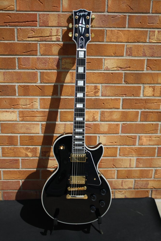 Epiphone Inspired by Gibson Les Paul Custom - Ebony