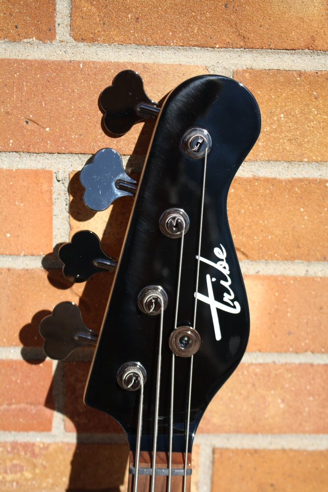 Tribe SF4 Bass-Black