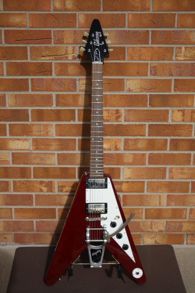 1994 Gibson Custom Shop Lonnie Mack Flying V-Cherry
