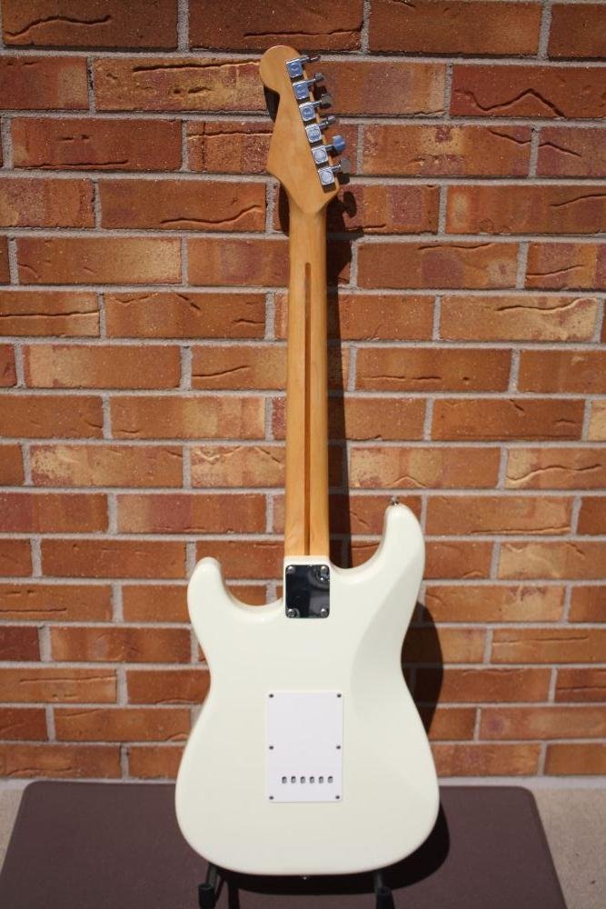 1992 Fender Strat MIM-White