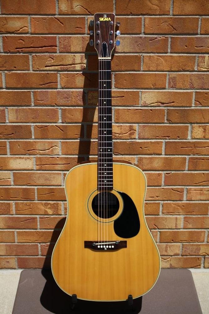 1970 Sigma DR-7 Very Early with Martin Label