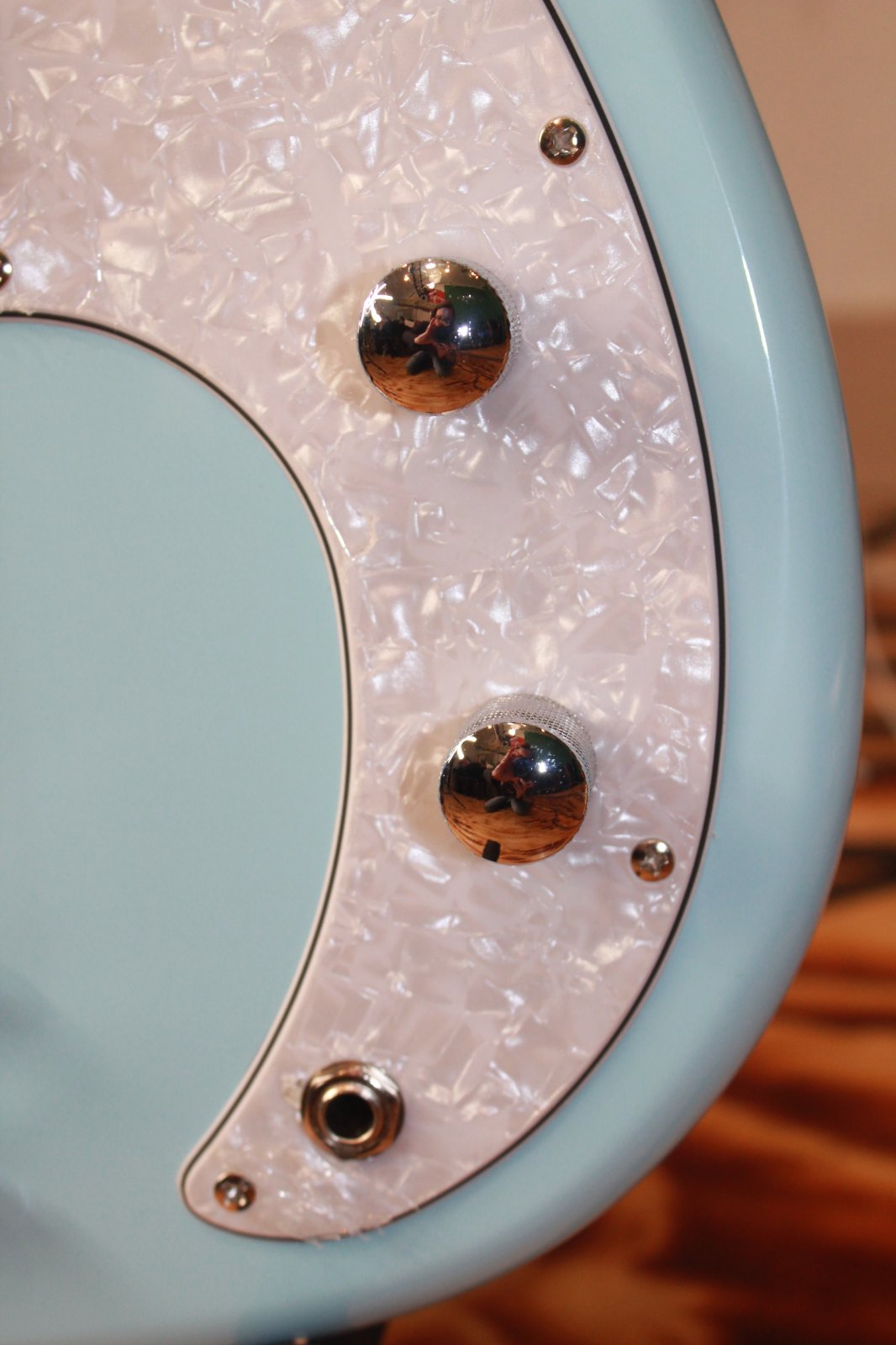 Nashville Guitar Works Light Blue Electric P Bass NGW210DB