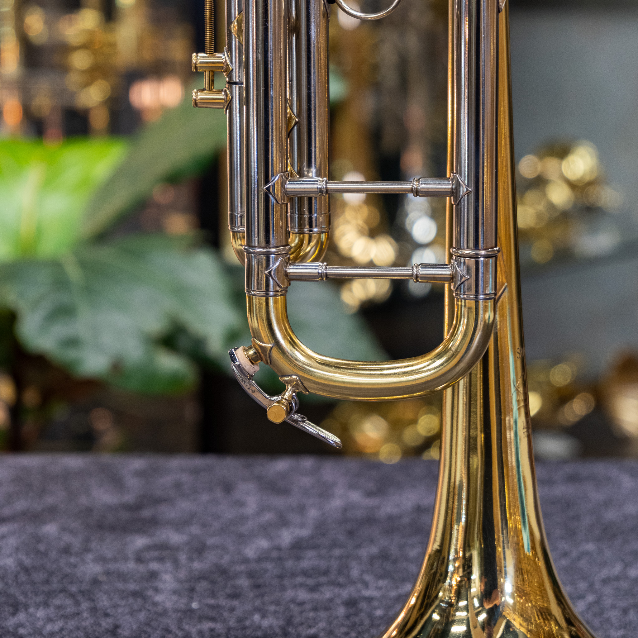 トランペット Bach 37ベル