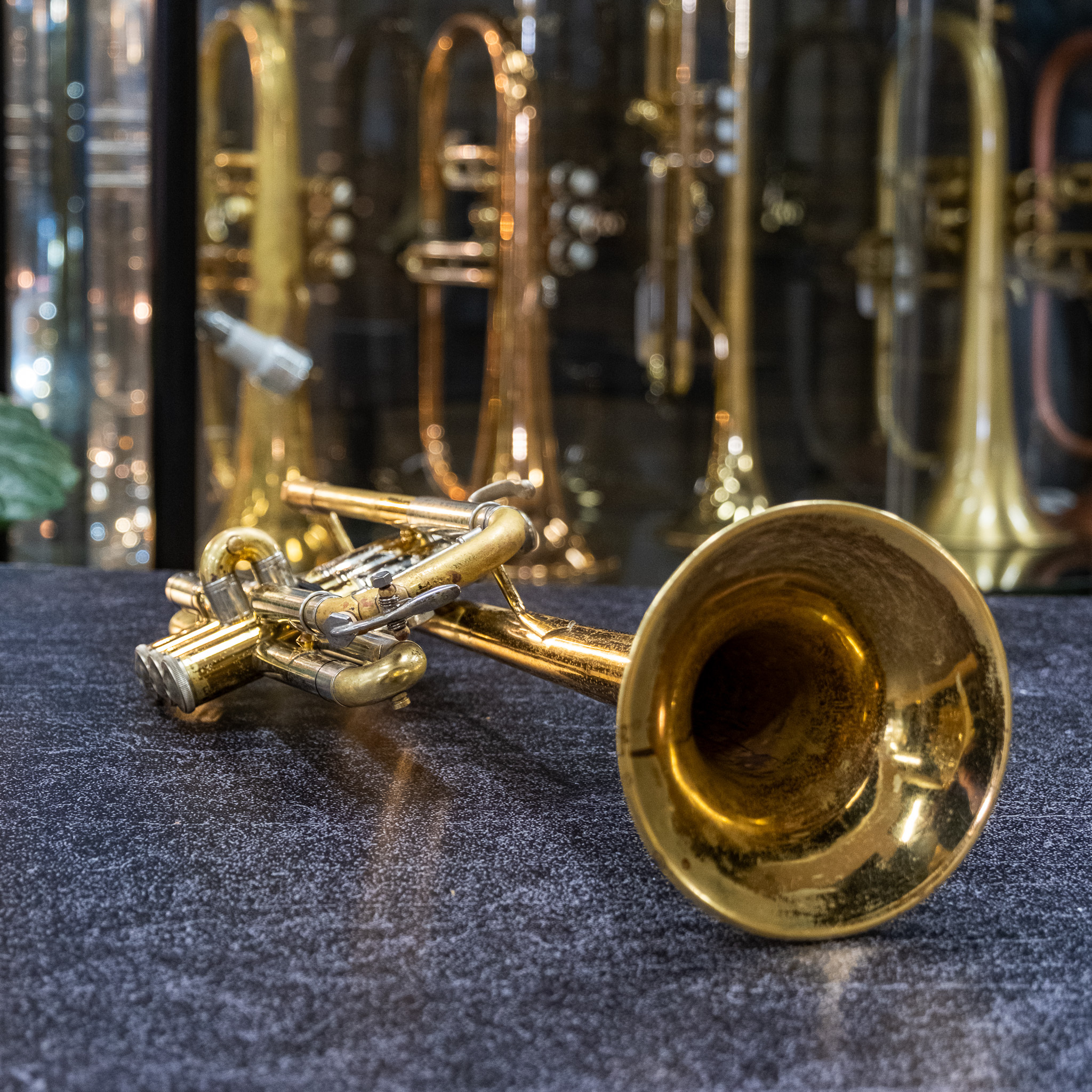1975 Bach 229 w/ 25H Leadpipe