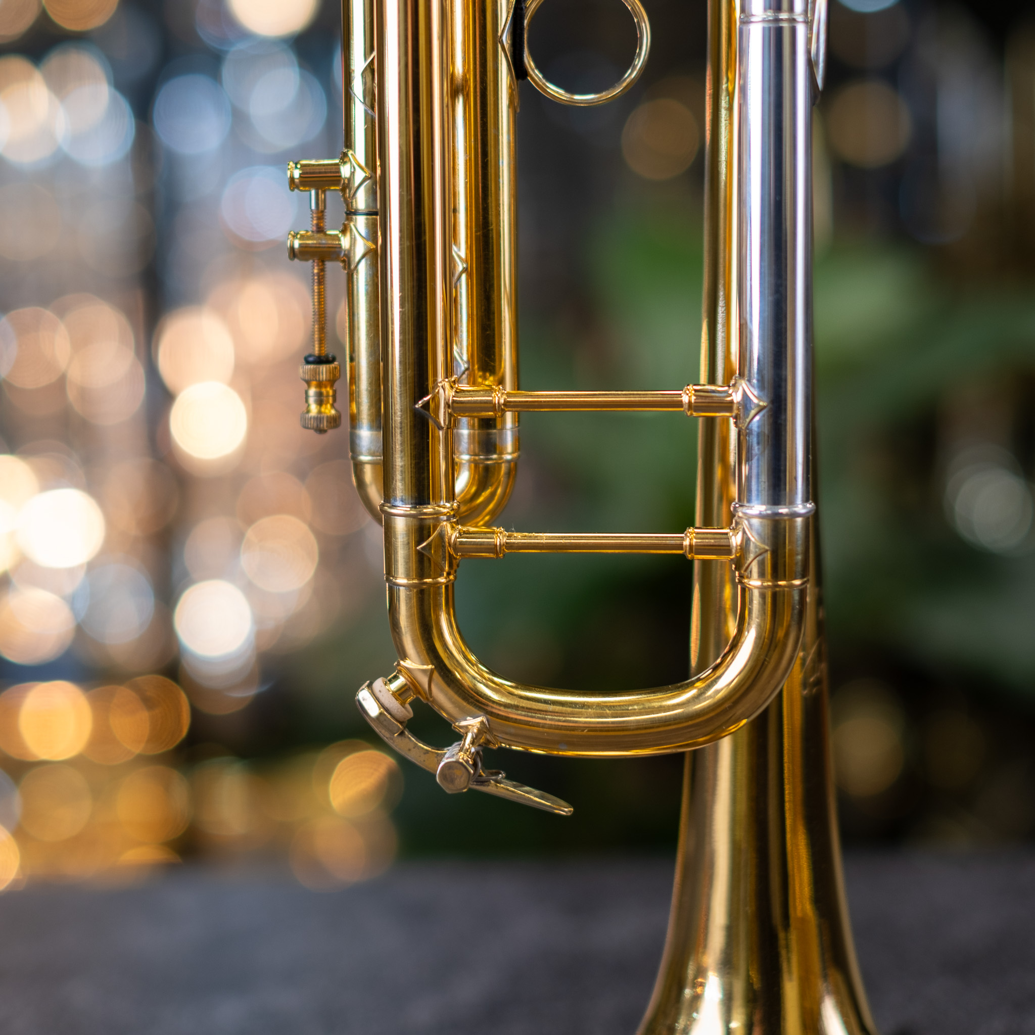 2006 Bach Stradivarius 18037 Bb Trumpet (Gold Plated w/ Silver