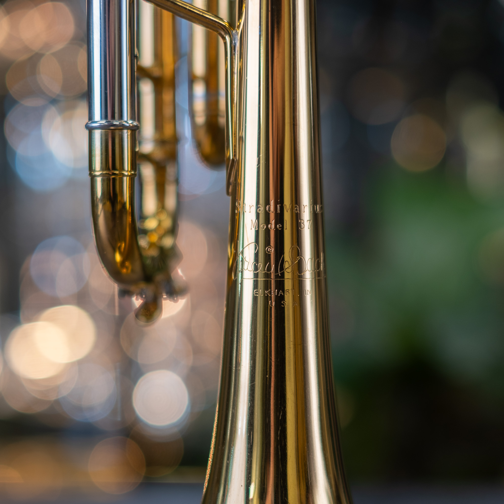 2006 Bach Stradivarius 18037 Bb Trumpet (Gold Plated w/ Silver
