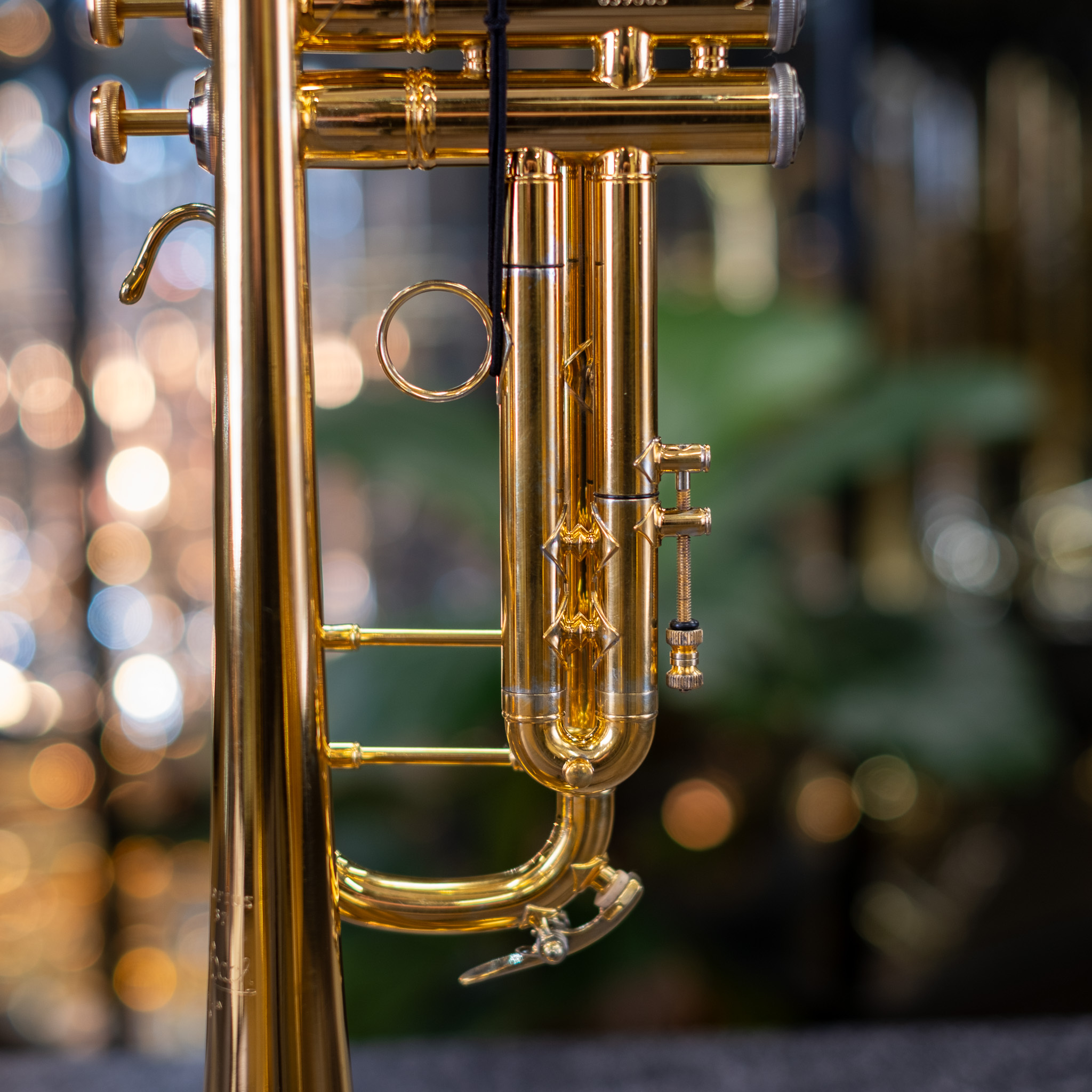 2006 Bach Stradivarius 18037 Bb Trumpet (Gold Plated w/ Silver