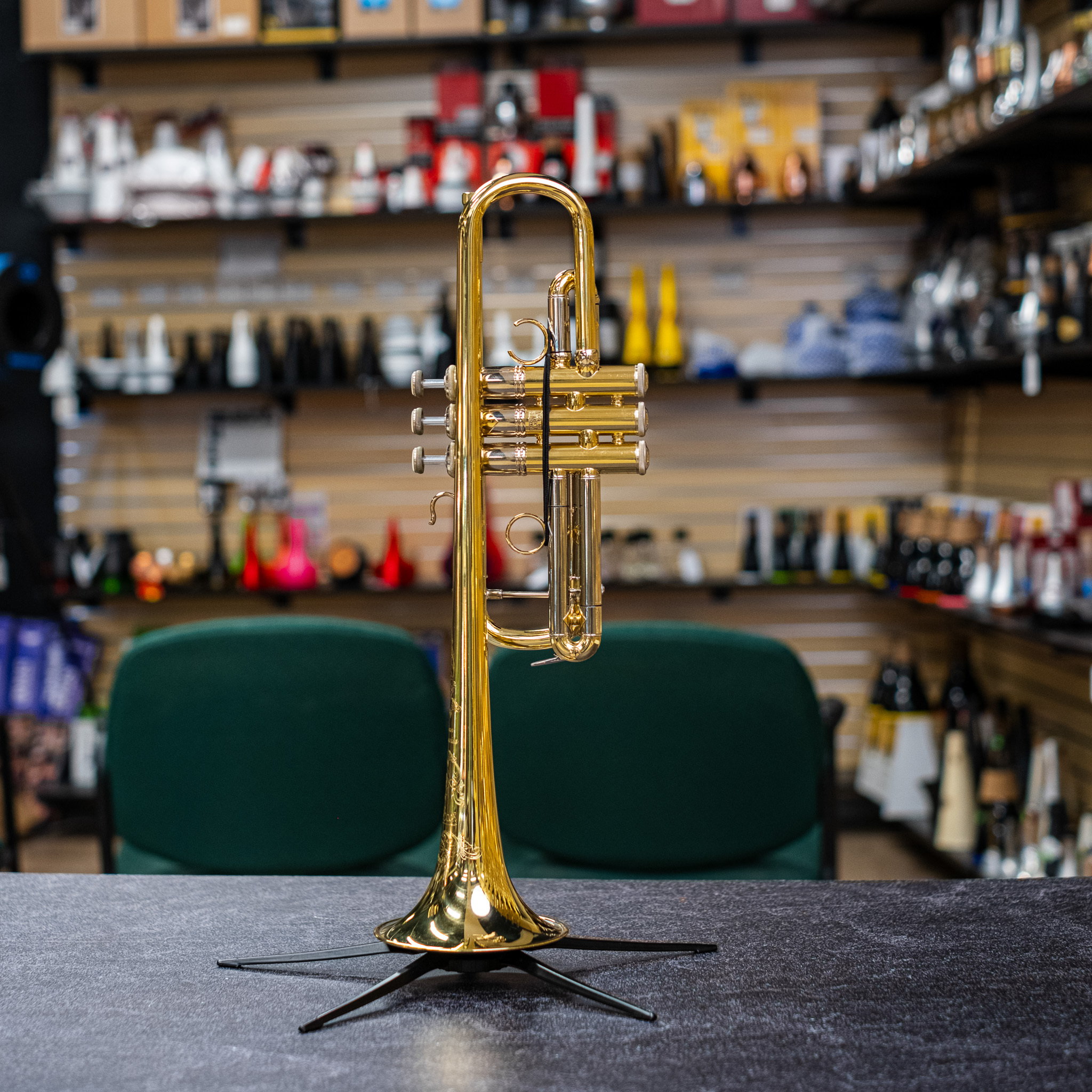 Bach Artisan AC190 C Trumpet w/ Yamaha Double Case