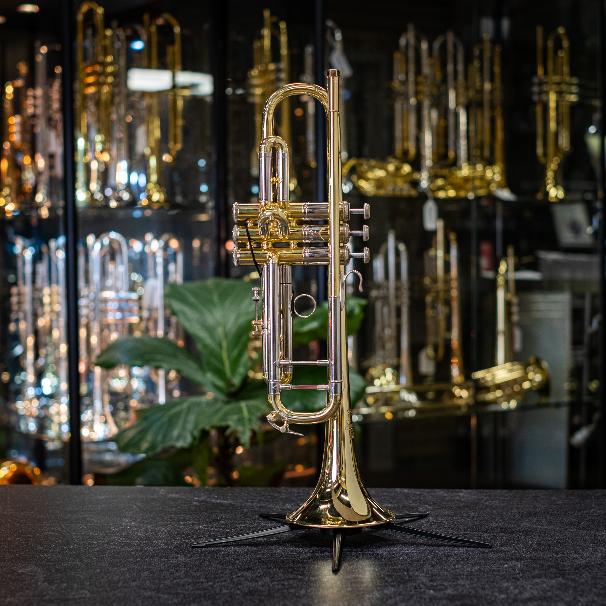 1963 Bach Mt. Vernon 37 Bb Trumpet w/ Original Case