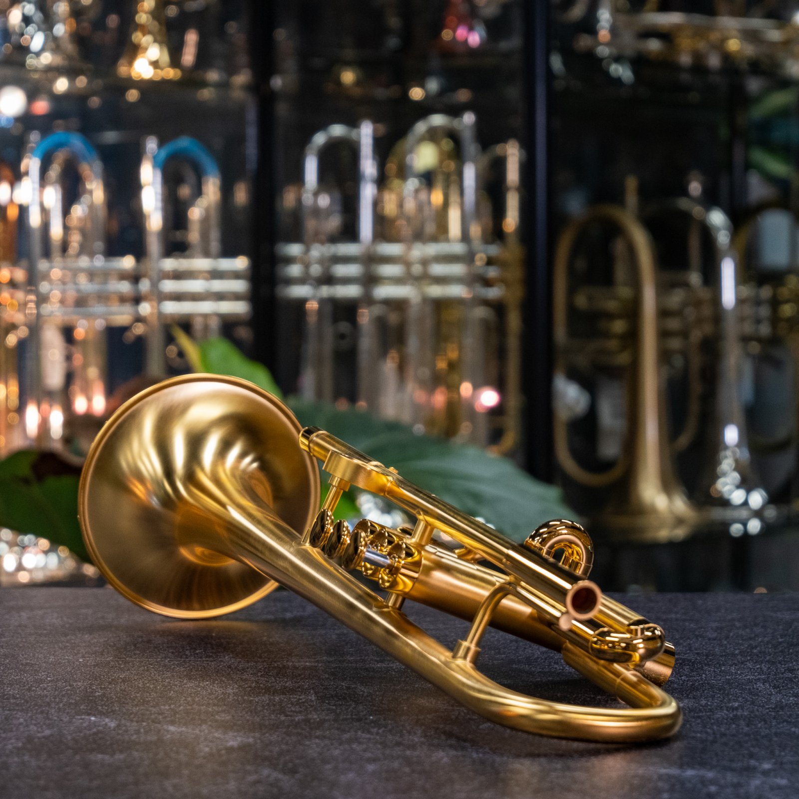 管楽器・吹奏楽器 Van Laar OIRAM Sandval gold-plated Van Laar OIRAM Sandval gold-plated - メルカリ