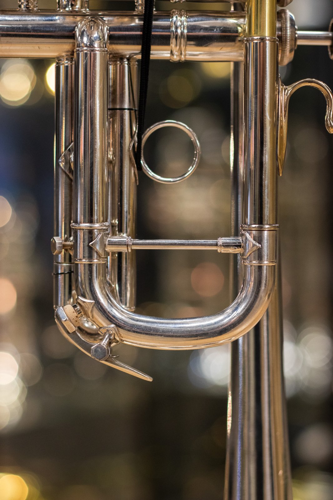 Bach 229 C Trumpet w/ 25M Leadpipe