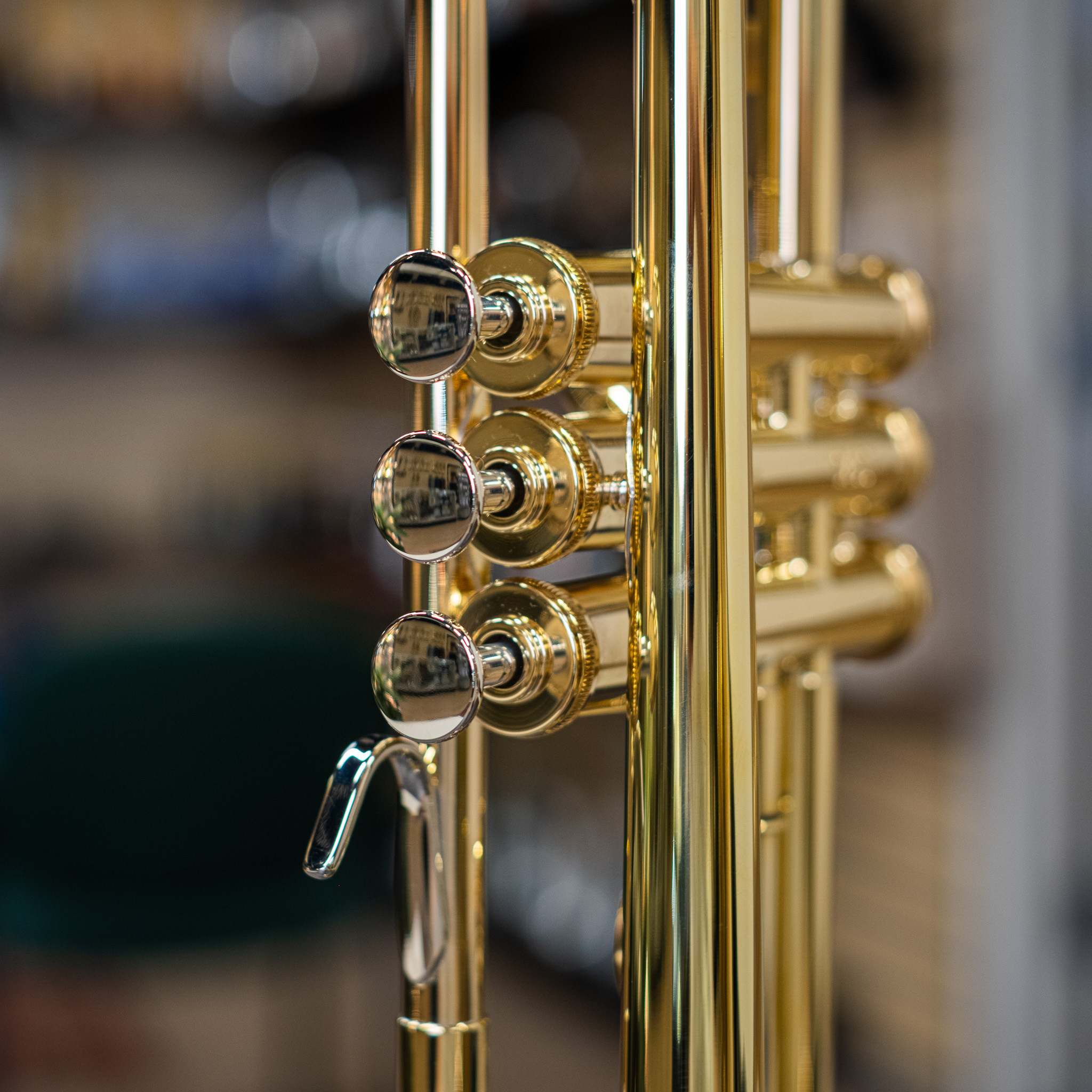 Van Laar B9R Bb Trumpet (Raw Brass) - New
