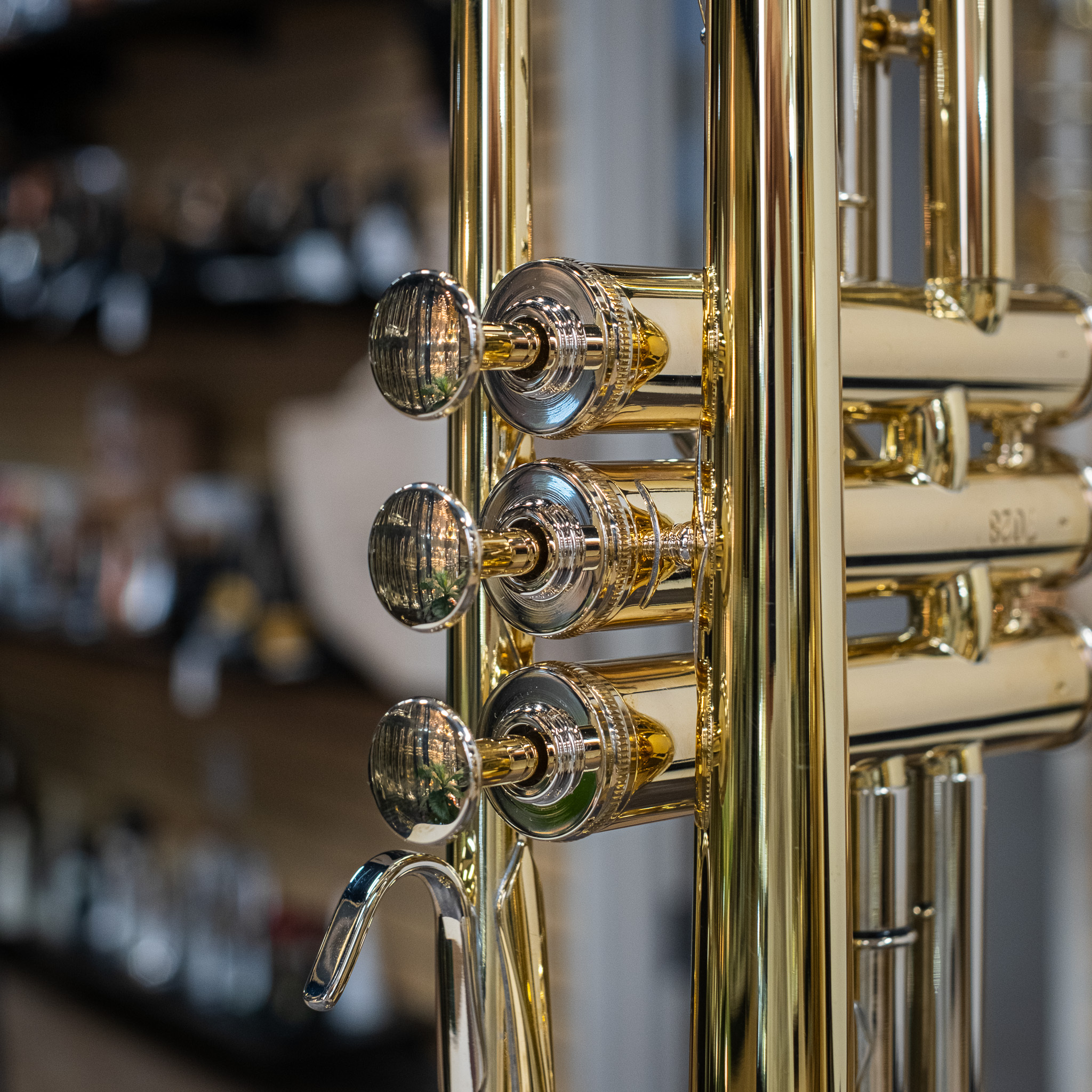 Van Laar Paris m.6 Bb Trumpet (Raw Brass) - New