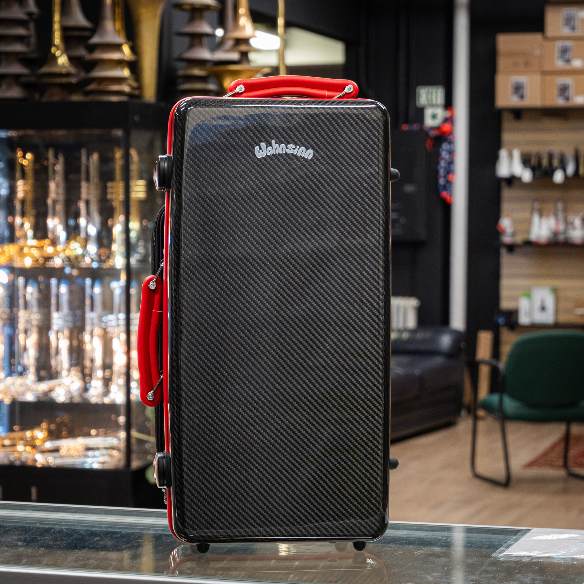Wahnsinn_Triple_Trumpet_Case_E