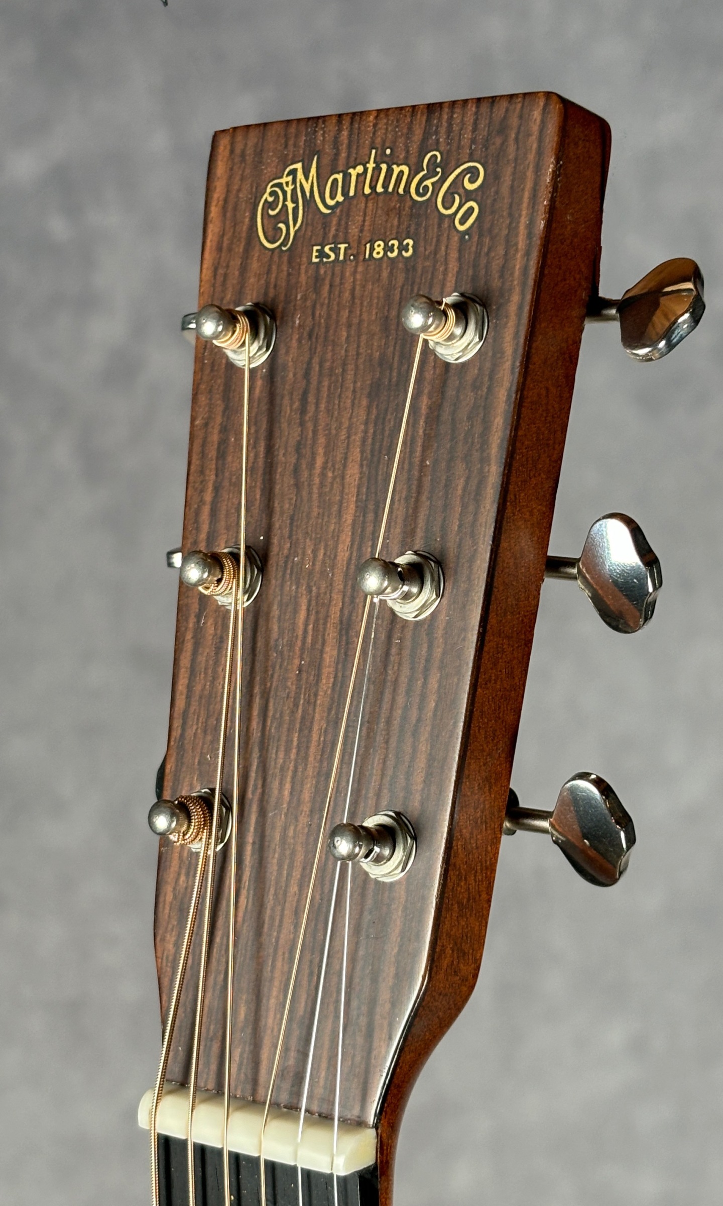 2001 Martin D-18V