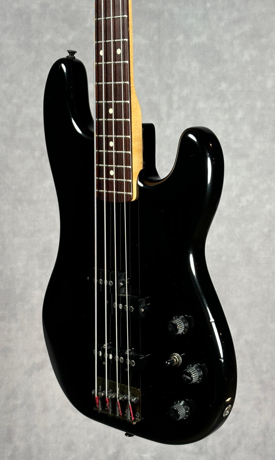 1980s Fender Jazz Bass Special - Made in Japan