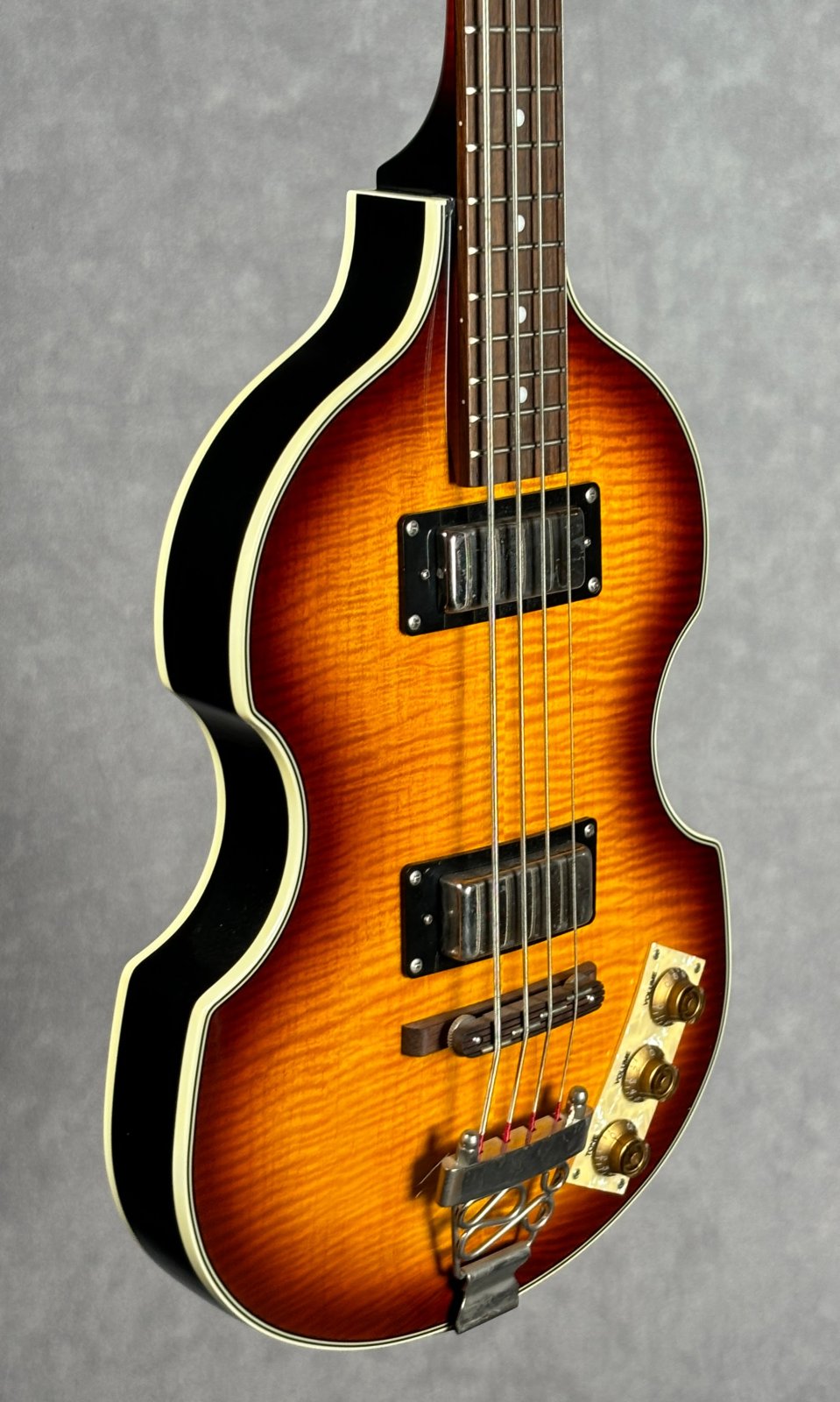 Used Epiphone Viola Bass w/ Hard Case