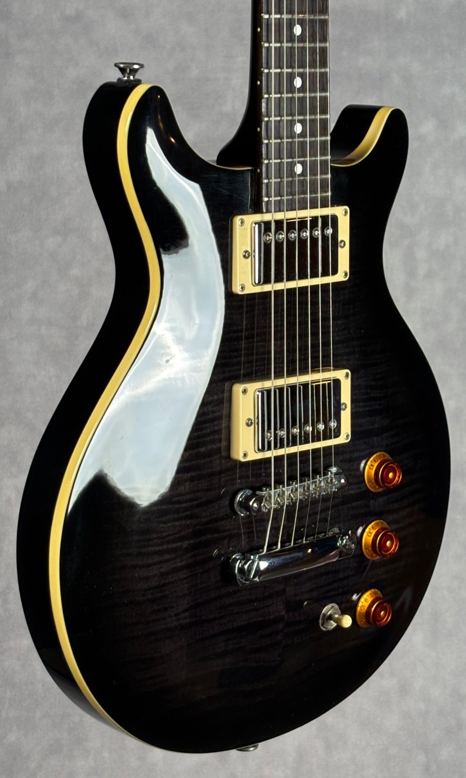 Used Hamer DC Flame Maple Top