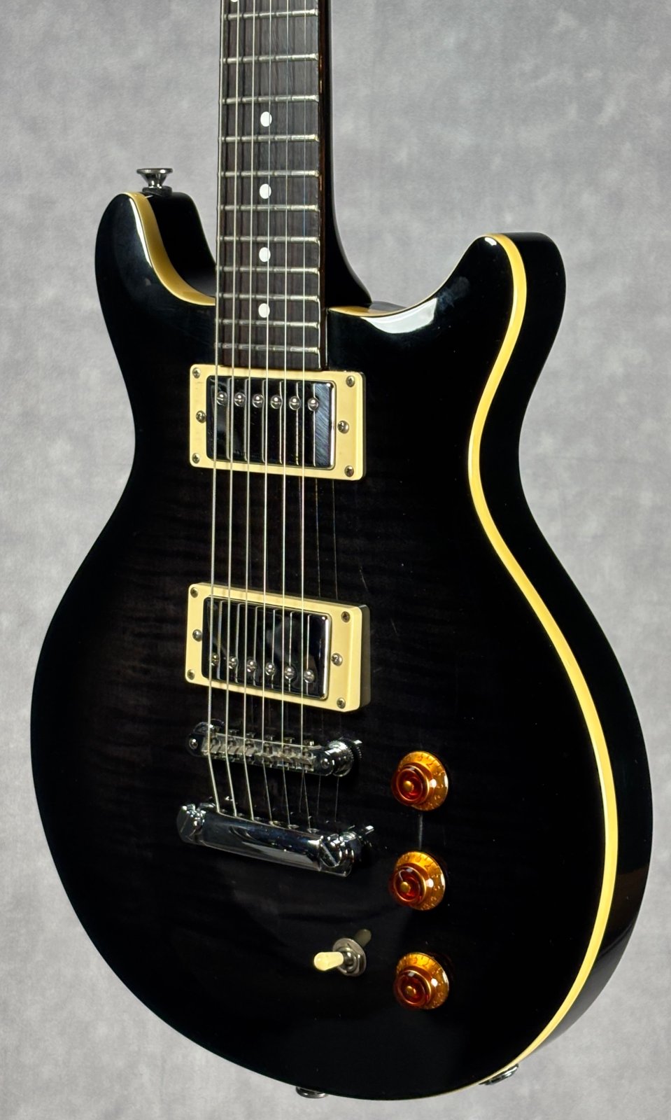 HAMER Studio DC☆Duncan Designed☆ Hamer Electric Guitar 6-String with Duncan Designed Pick-Ups and