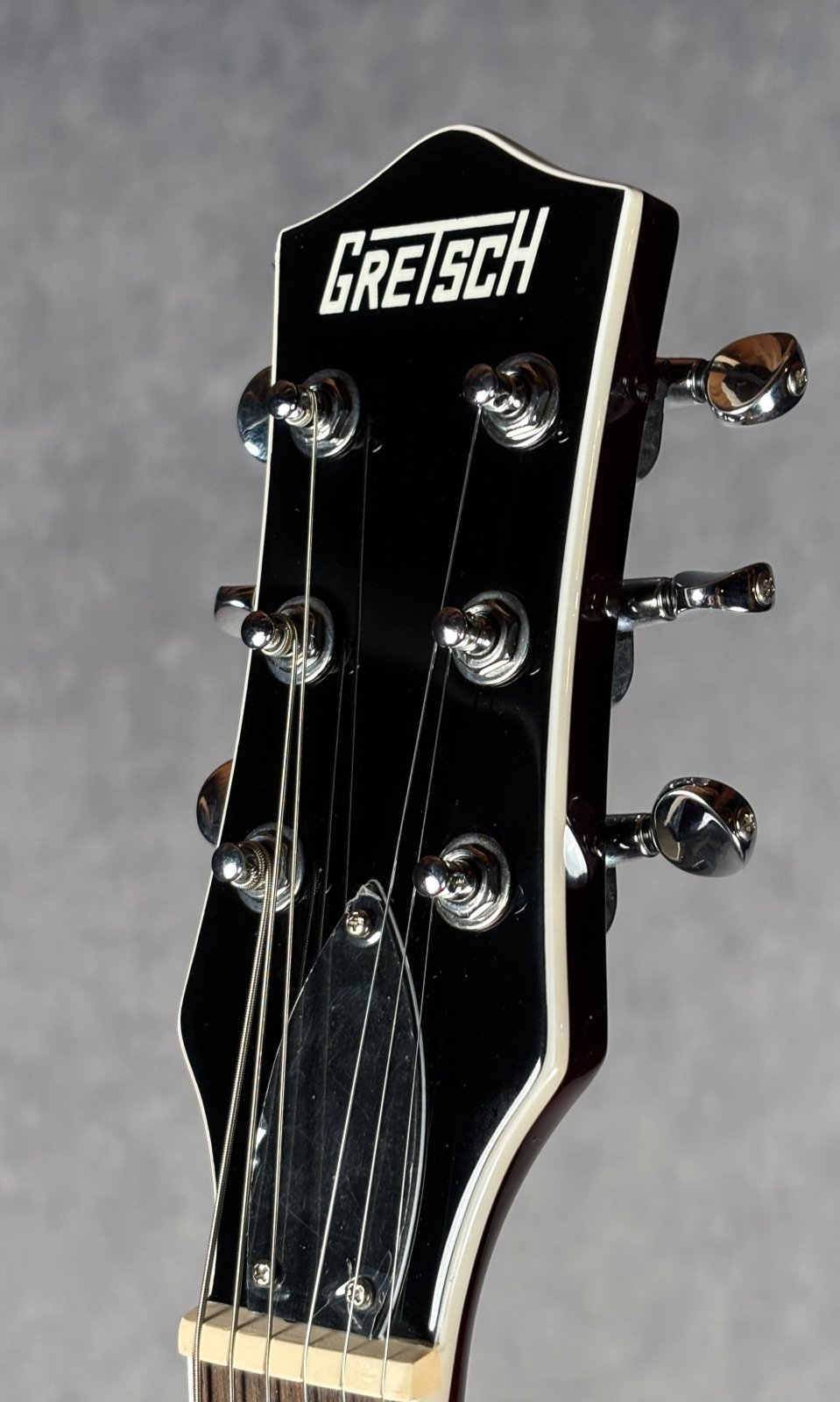 Gretsch G5220 Electromatic Jet BT Single-Cut with V-Stoptail