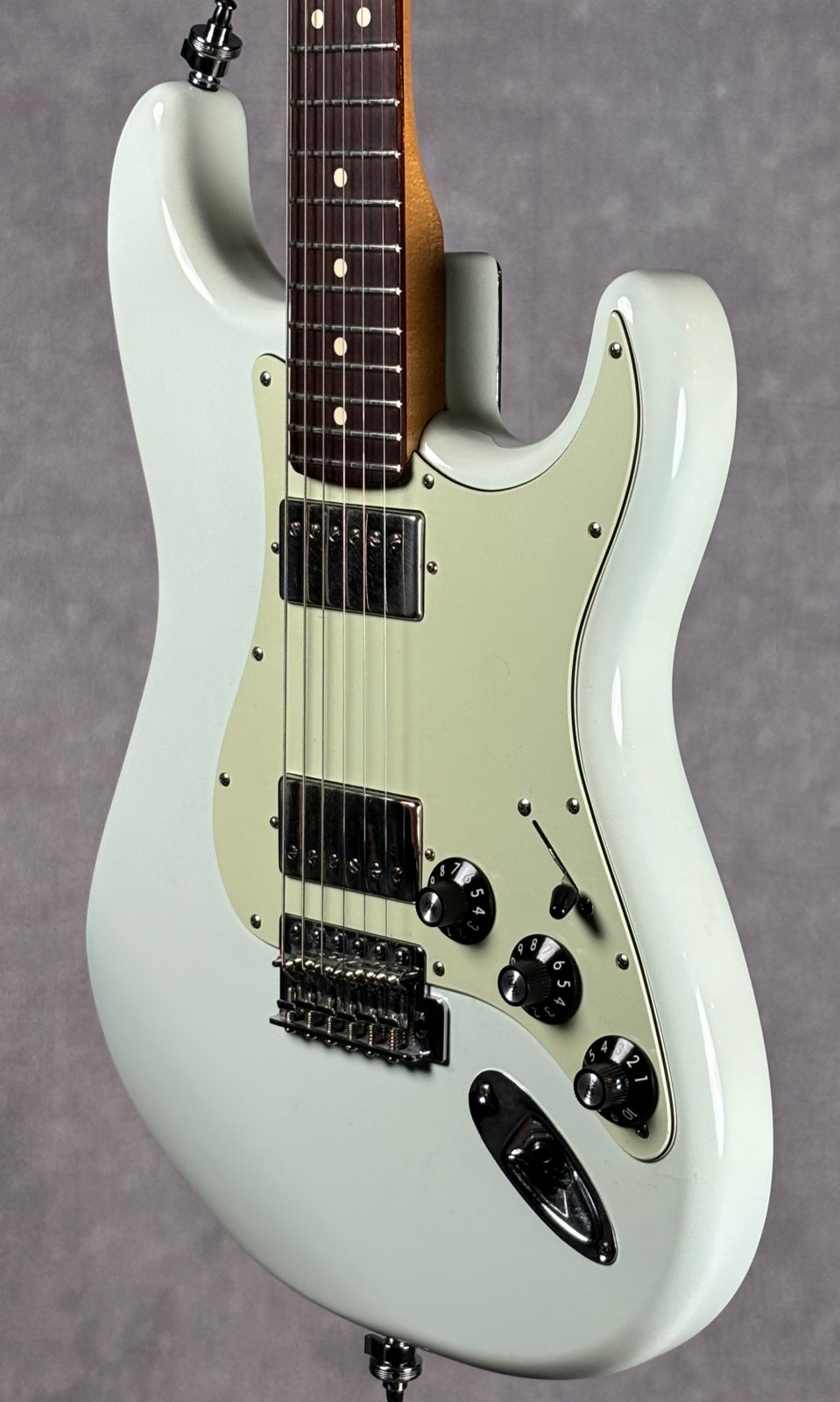2011 Fender Blacktop Strat HH - Sonic Blue